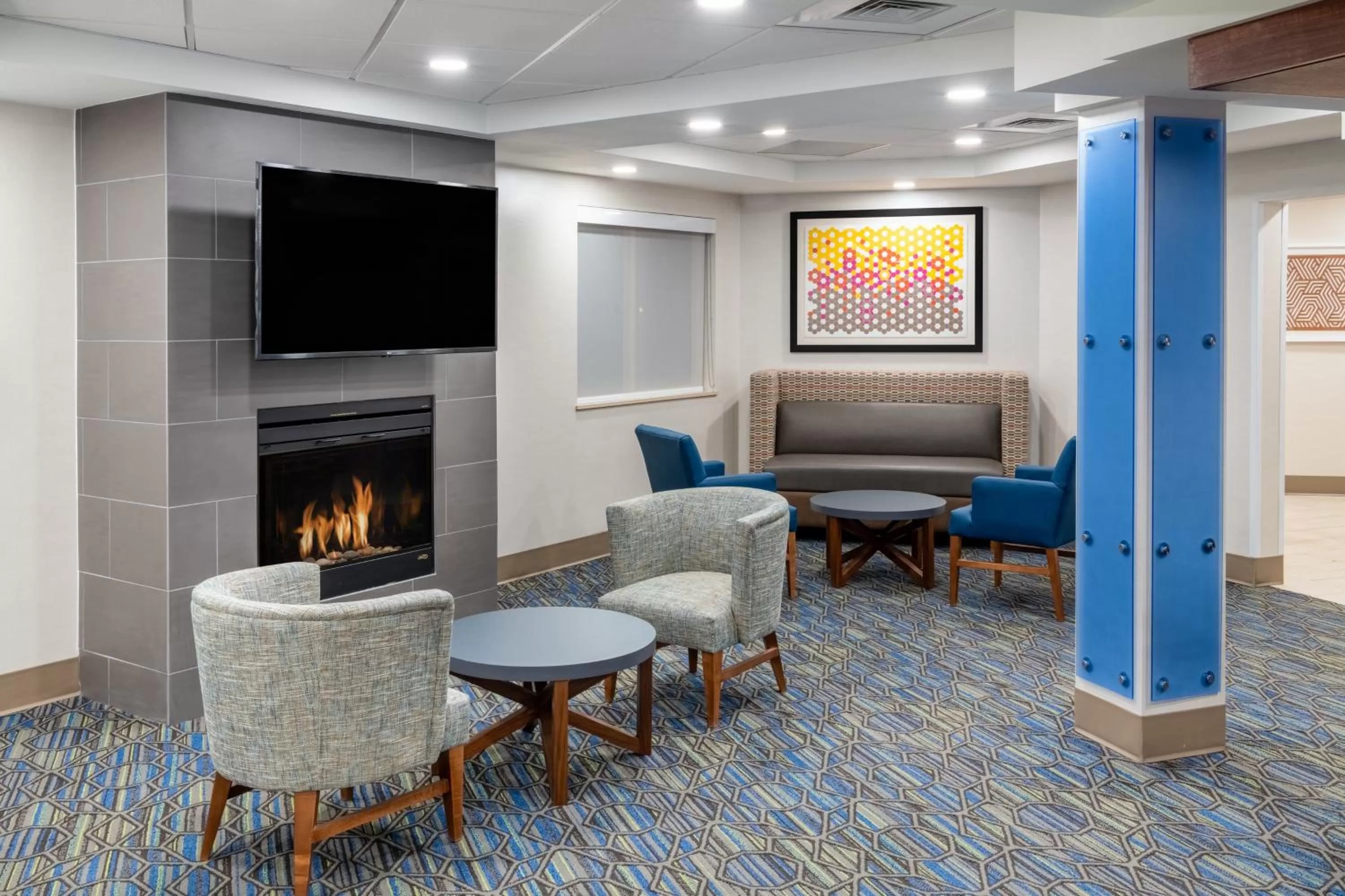 Property building in Holiday Inn Express & Suites Colorado Springs-Airport by IHG