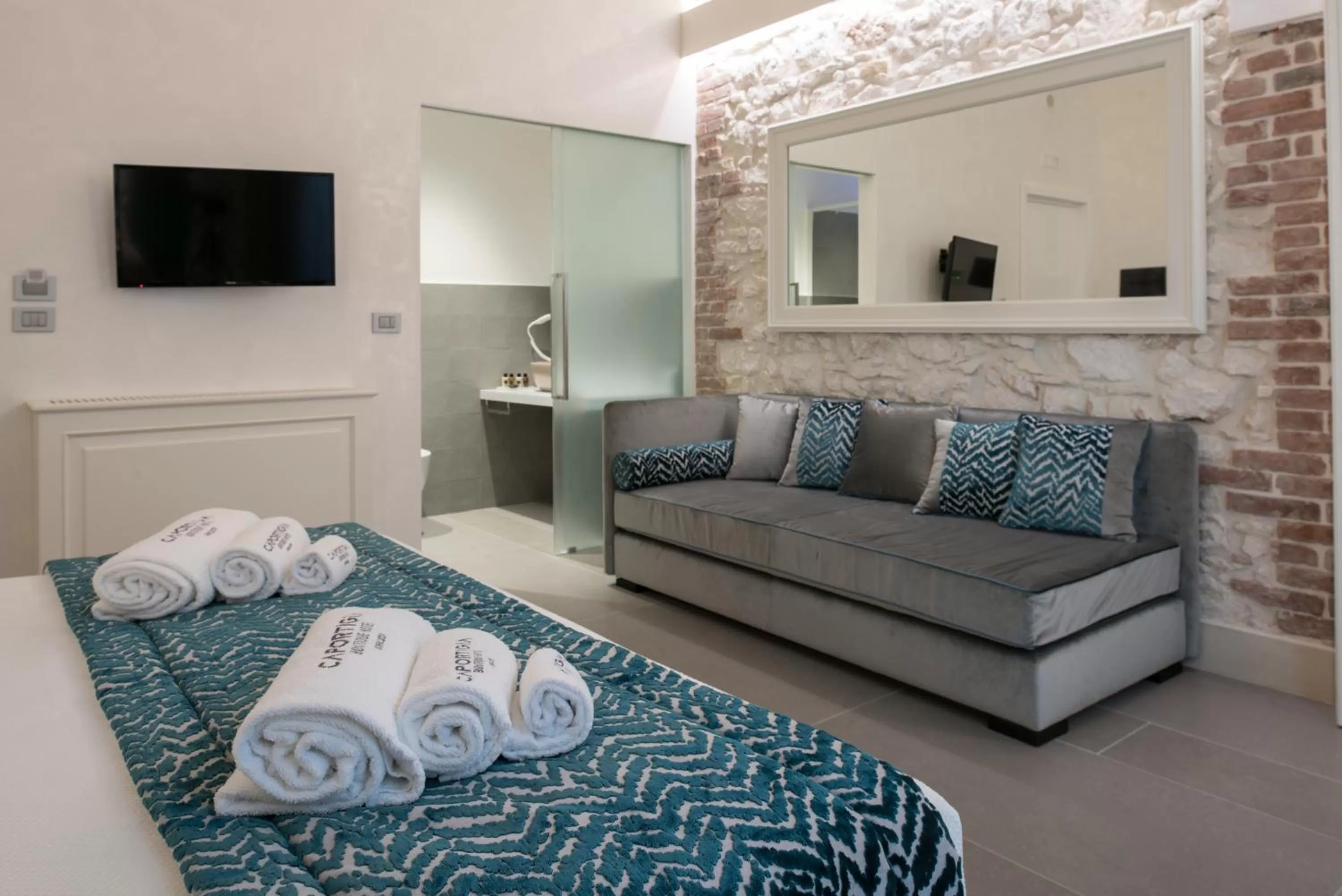 Photo of the whole room in Caportigia Boutique Hotel
