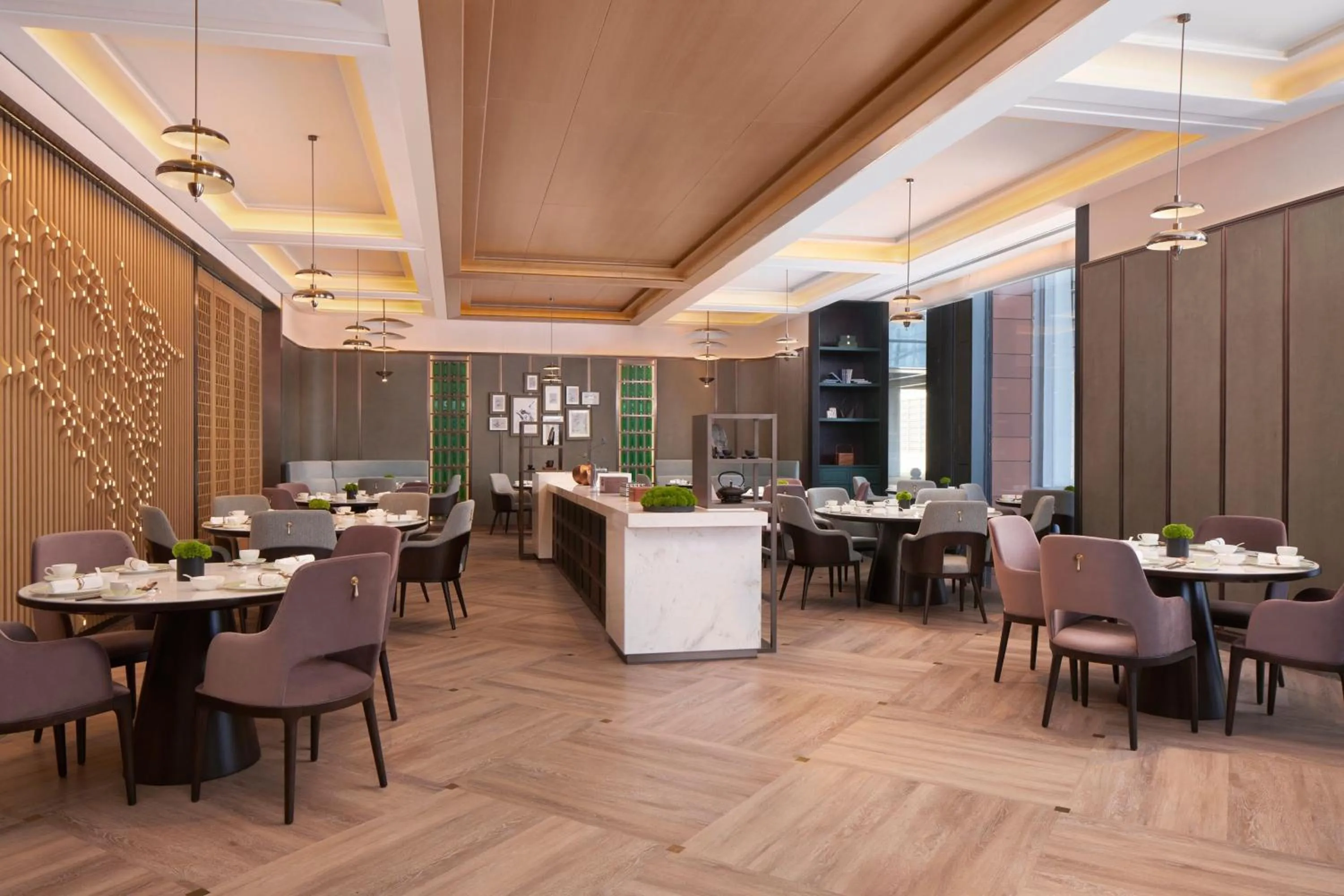Restaurant/places to eat in Tianjin Marriott Hotel National Convention and Exhibition Center