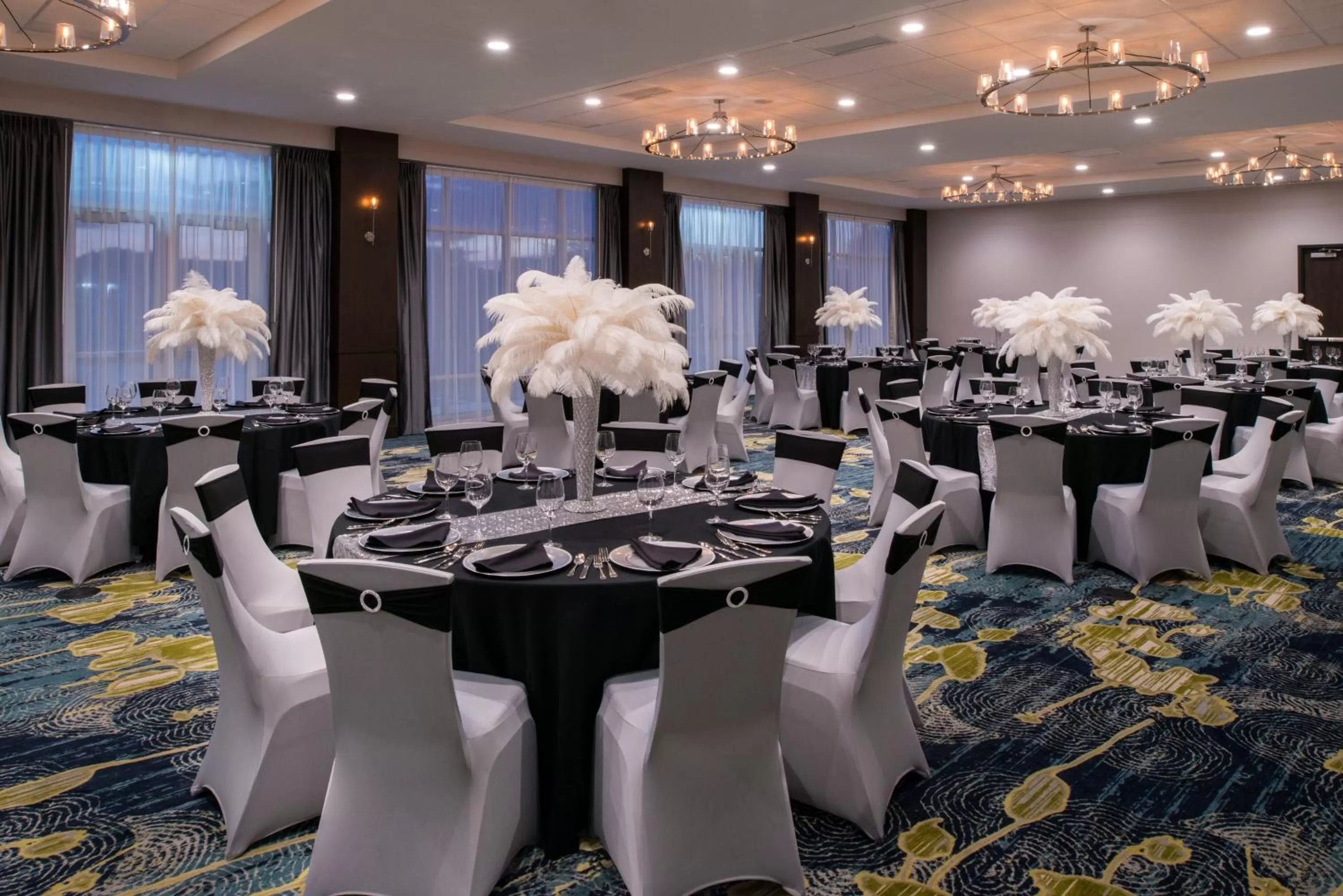 Banquet/Function facilities in Holiday Inn & Suites - Farmington Hills - Detroit NW by IHG