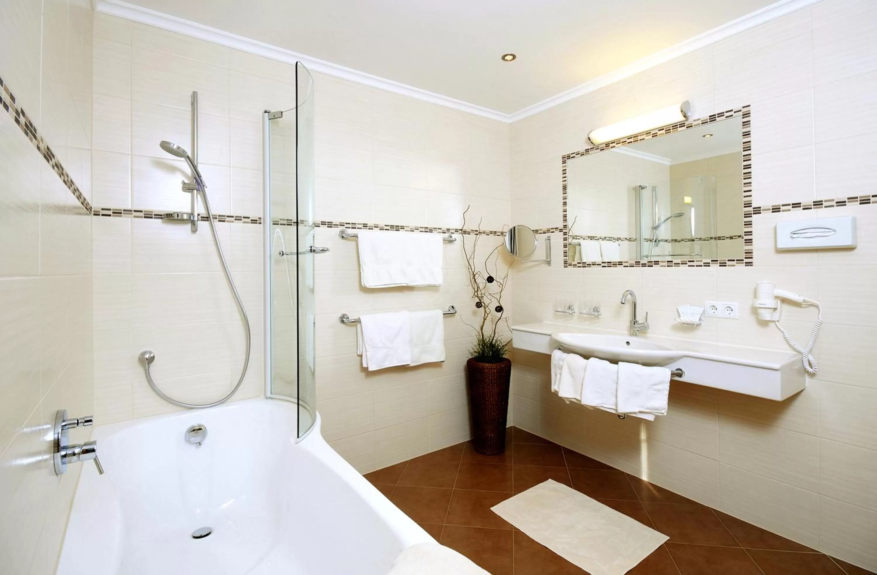 Bathroom in Hotel Jägerhof und Jagdhaus