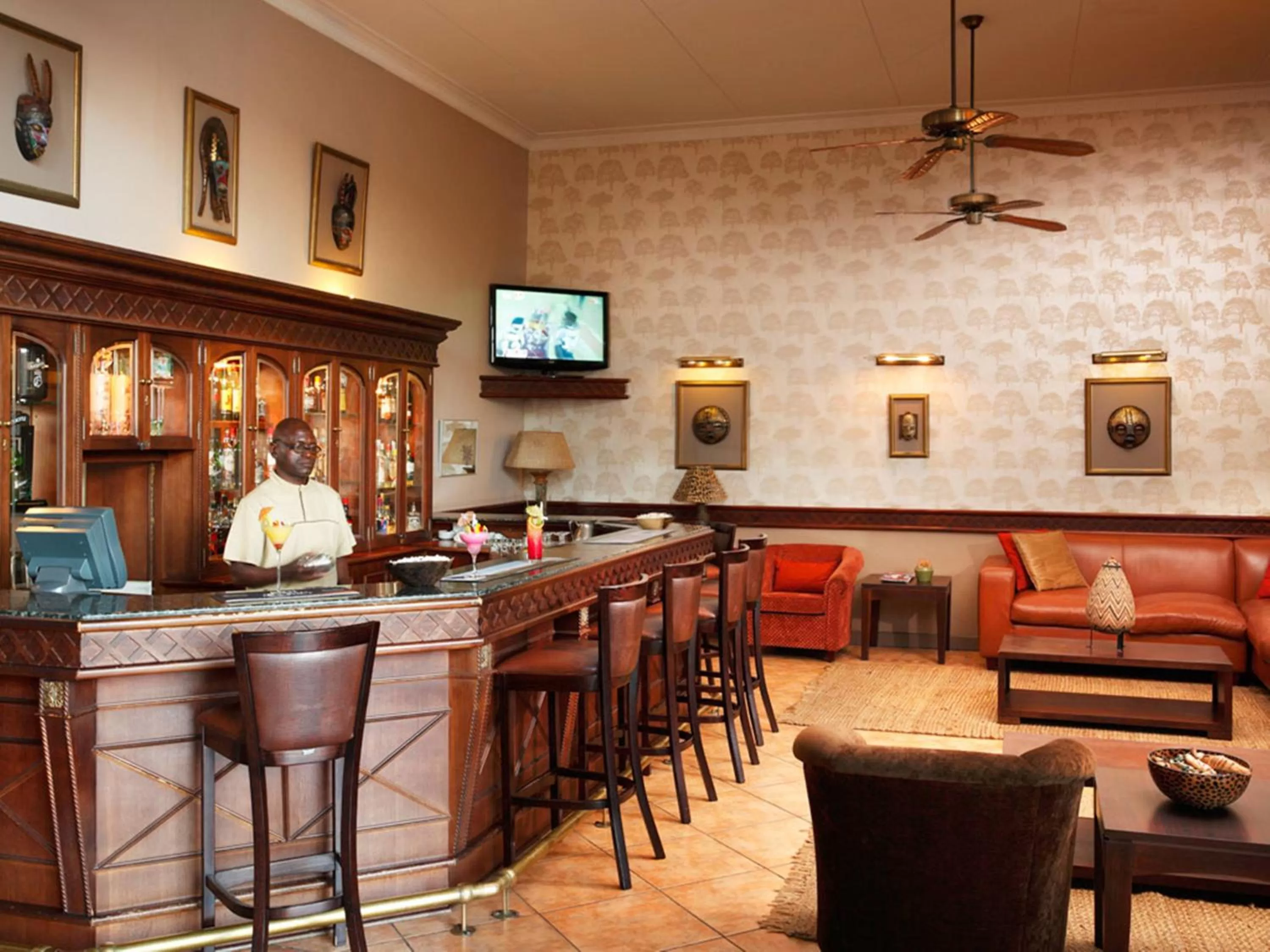 Lounge or bar in Mercure Hotel Nelspruit