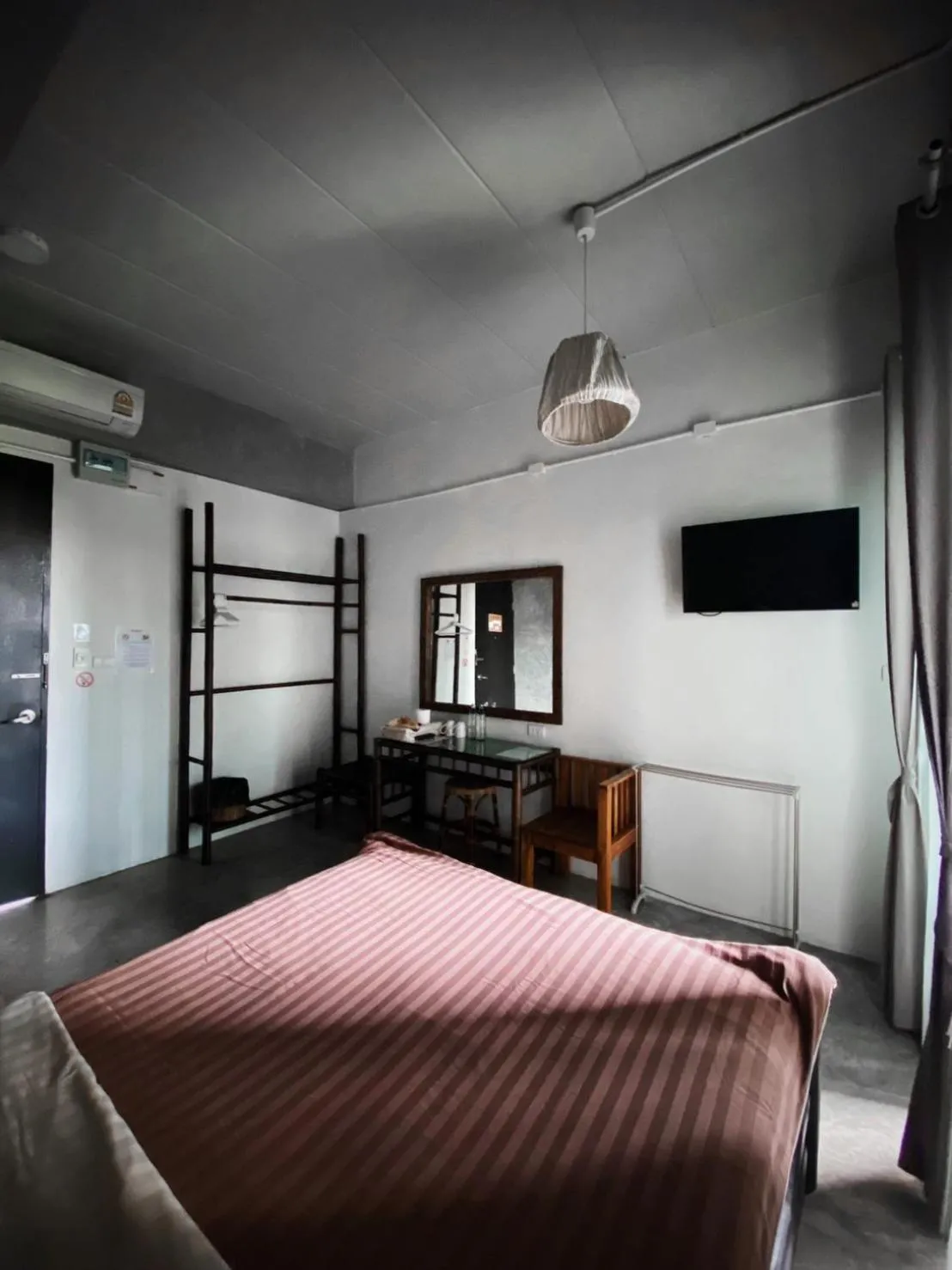 Bed in Lamphu House Chiang Mai