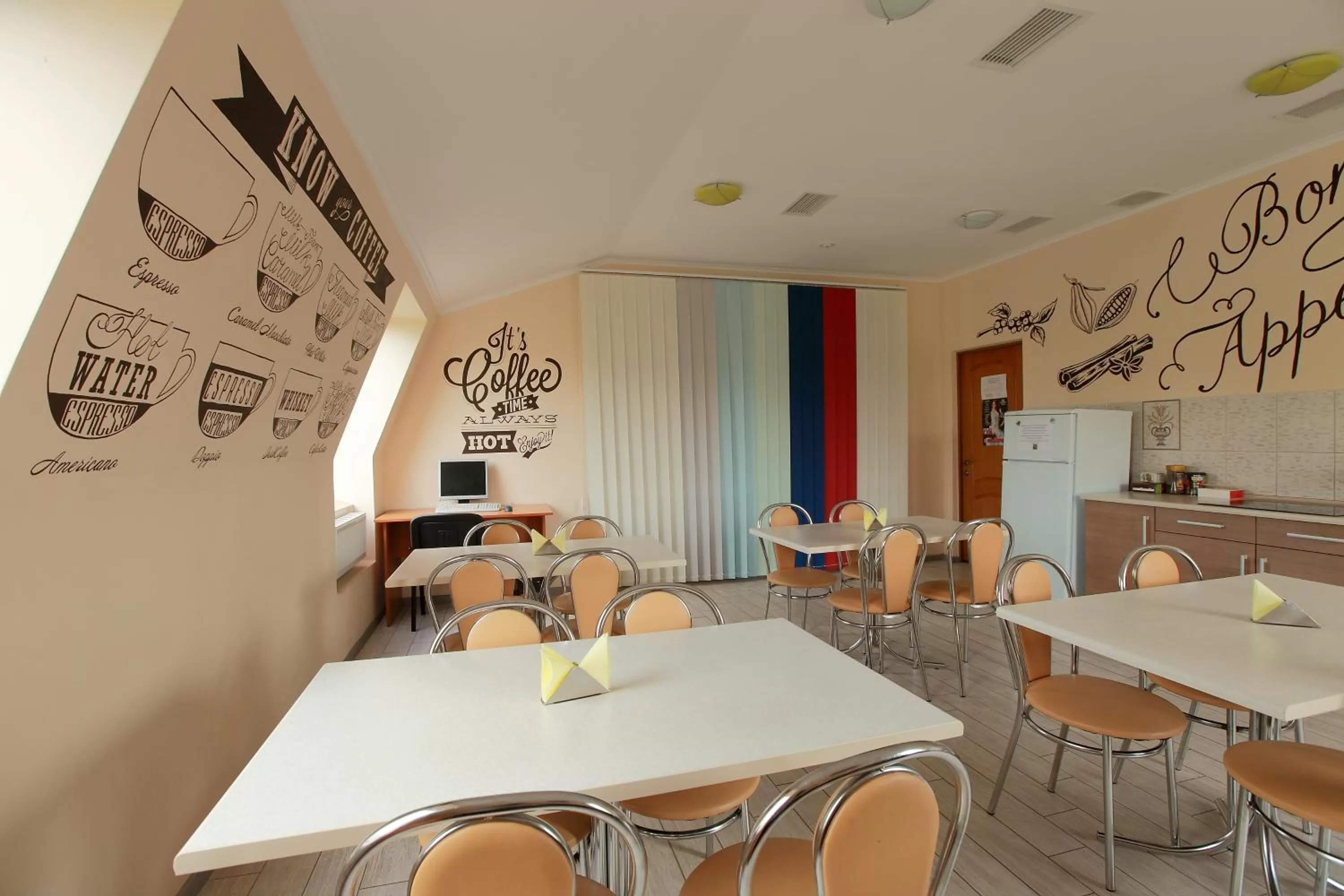 Restaurant/Places to Eat in Budget Hotel Ekotel