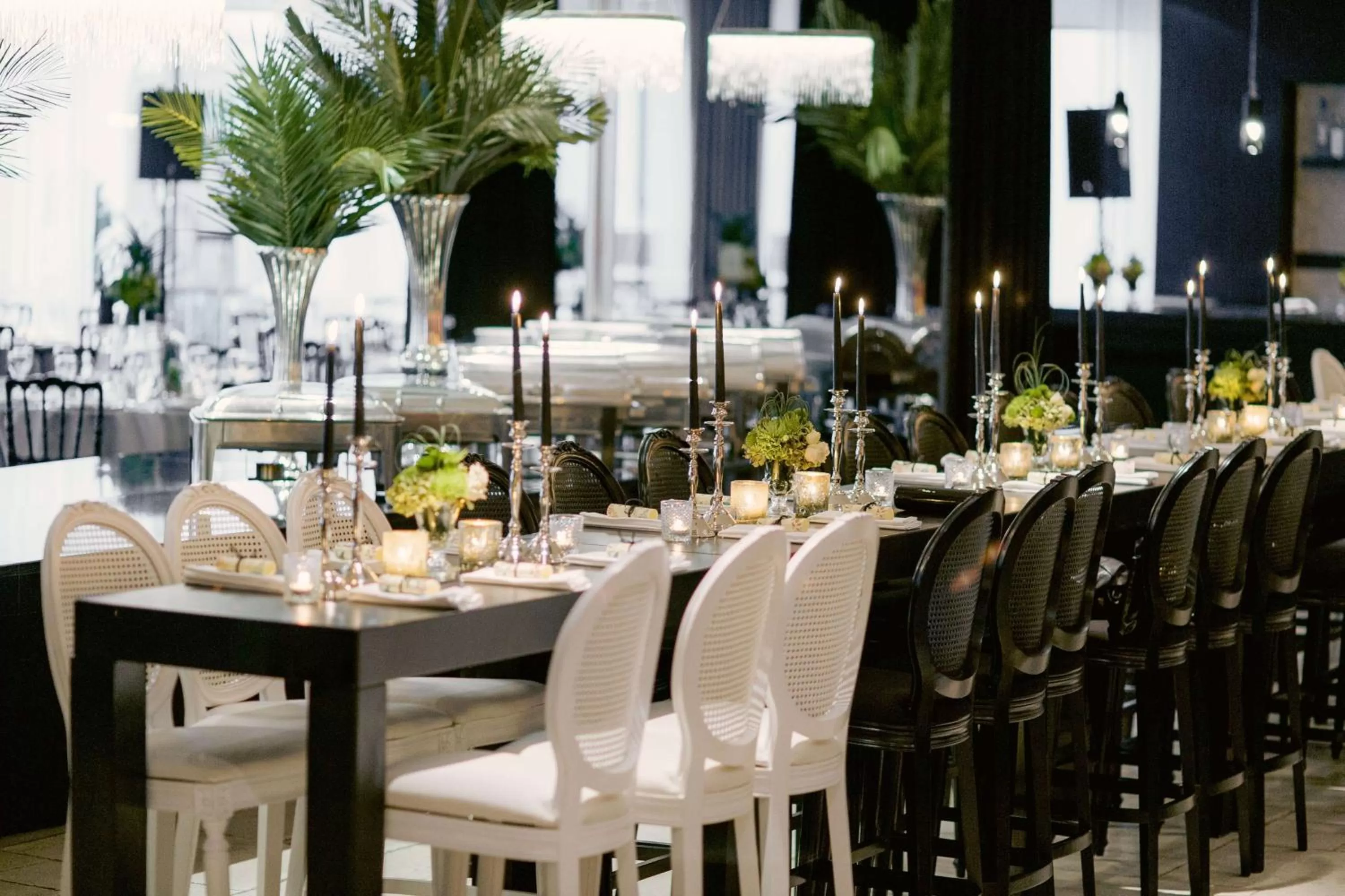 Restaurant/places to eat in Wyndham Ankara