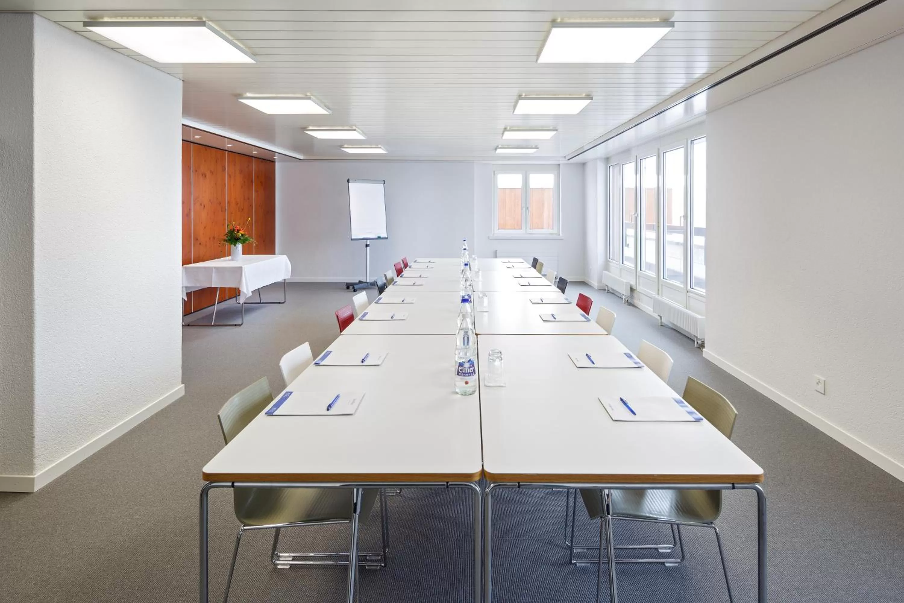 Meeting/conference room in Newstar Hotel (Free Parking)