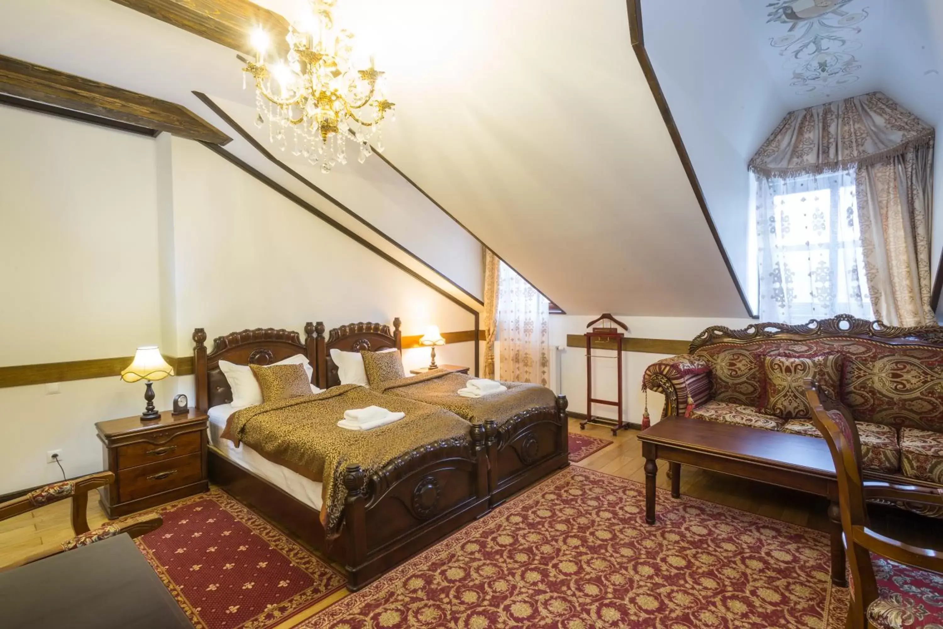 Deluxe Twin Room in Zámek Lužec Spa & Wellness Resort Deluxe Twin Room in Zámek Lužec Spa & Wellness Resort