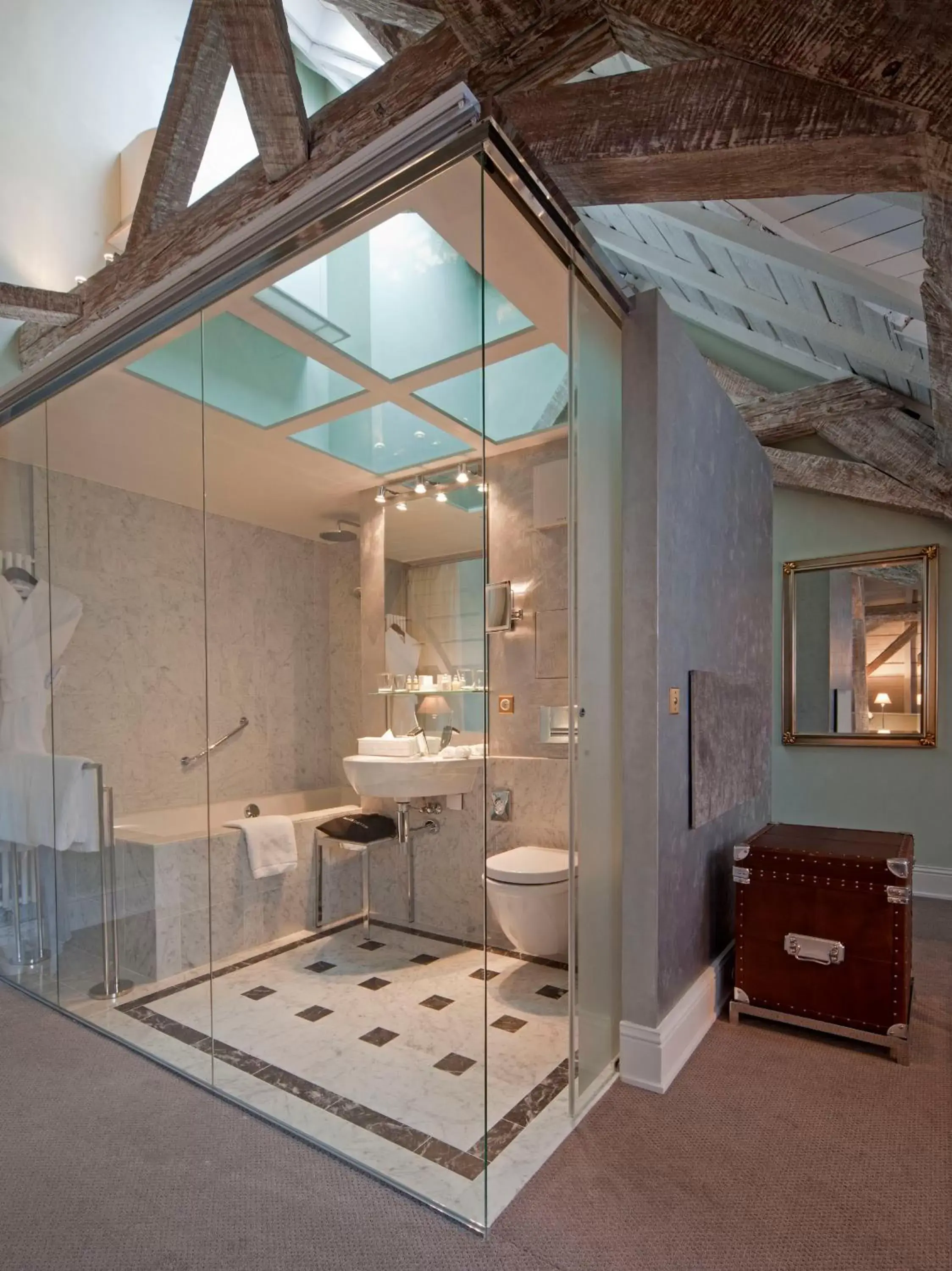 Executive Double Room in Hotel Le Place d'Armes - Relais & Châteaux Executive Double Room in Hotel Le Place d'Armes - Relais & Châteaux