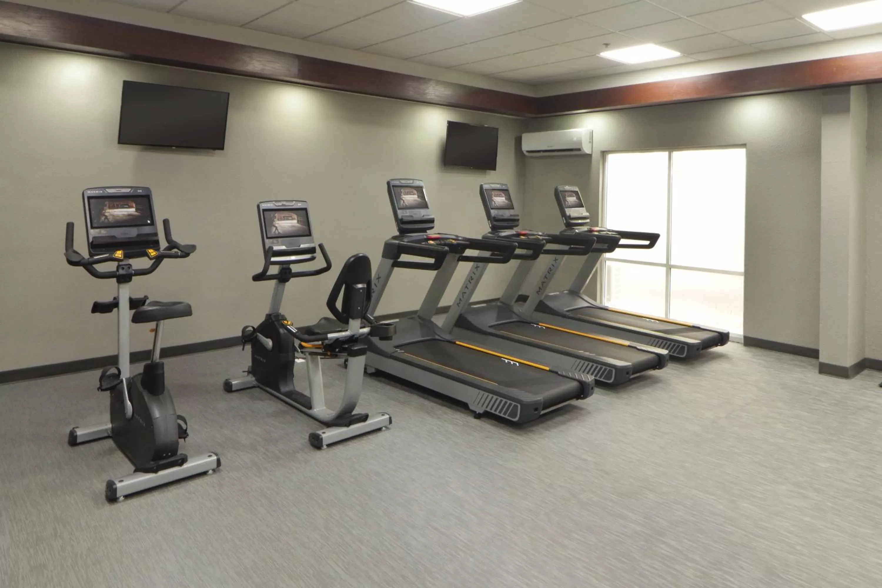 Fitness centre/facilities in Courtyard Monterrey Airport