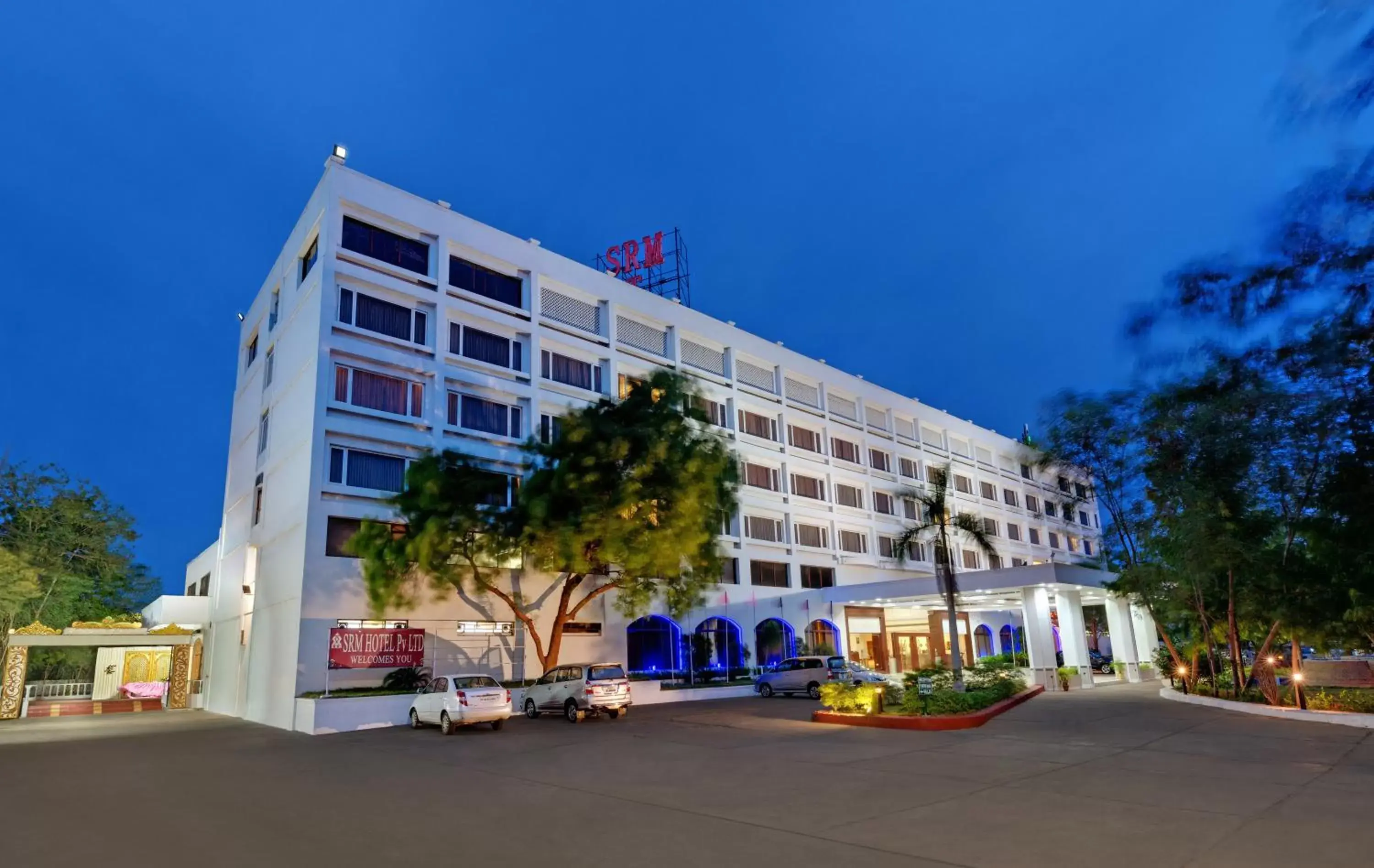 SRM Hotel Trichy SRM Hotel Trichy