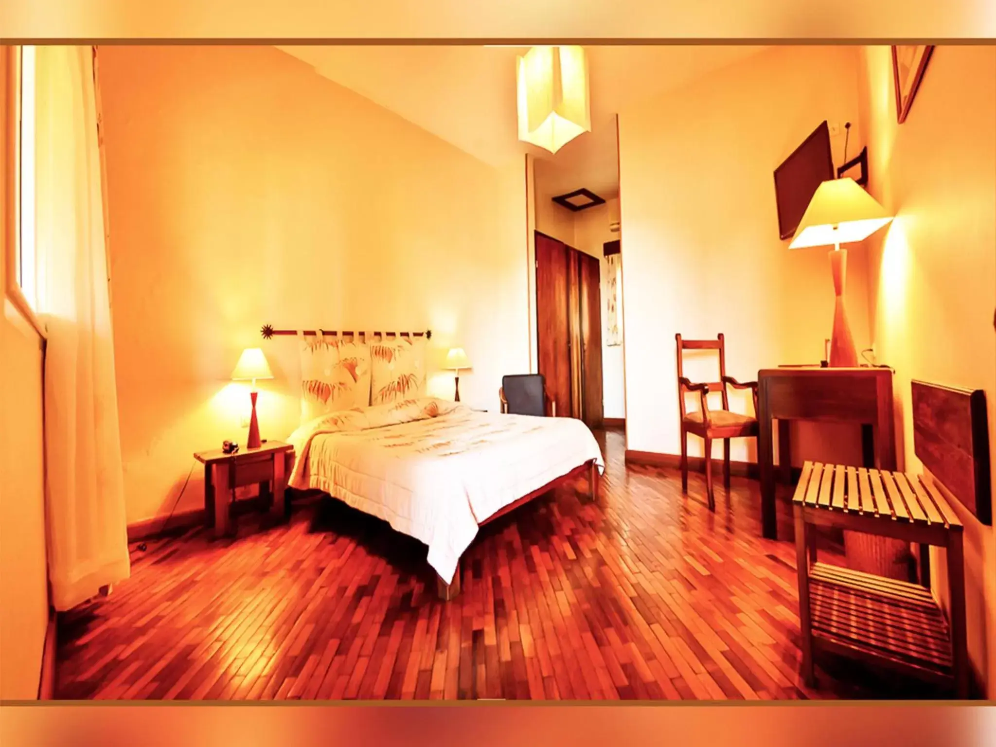 Double Room in Hôtel Restaurant Coco Lodge Majunga Double Room in Hôtel Restaurant Coco Lodge Majunga