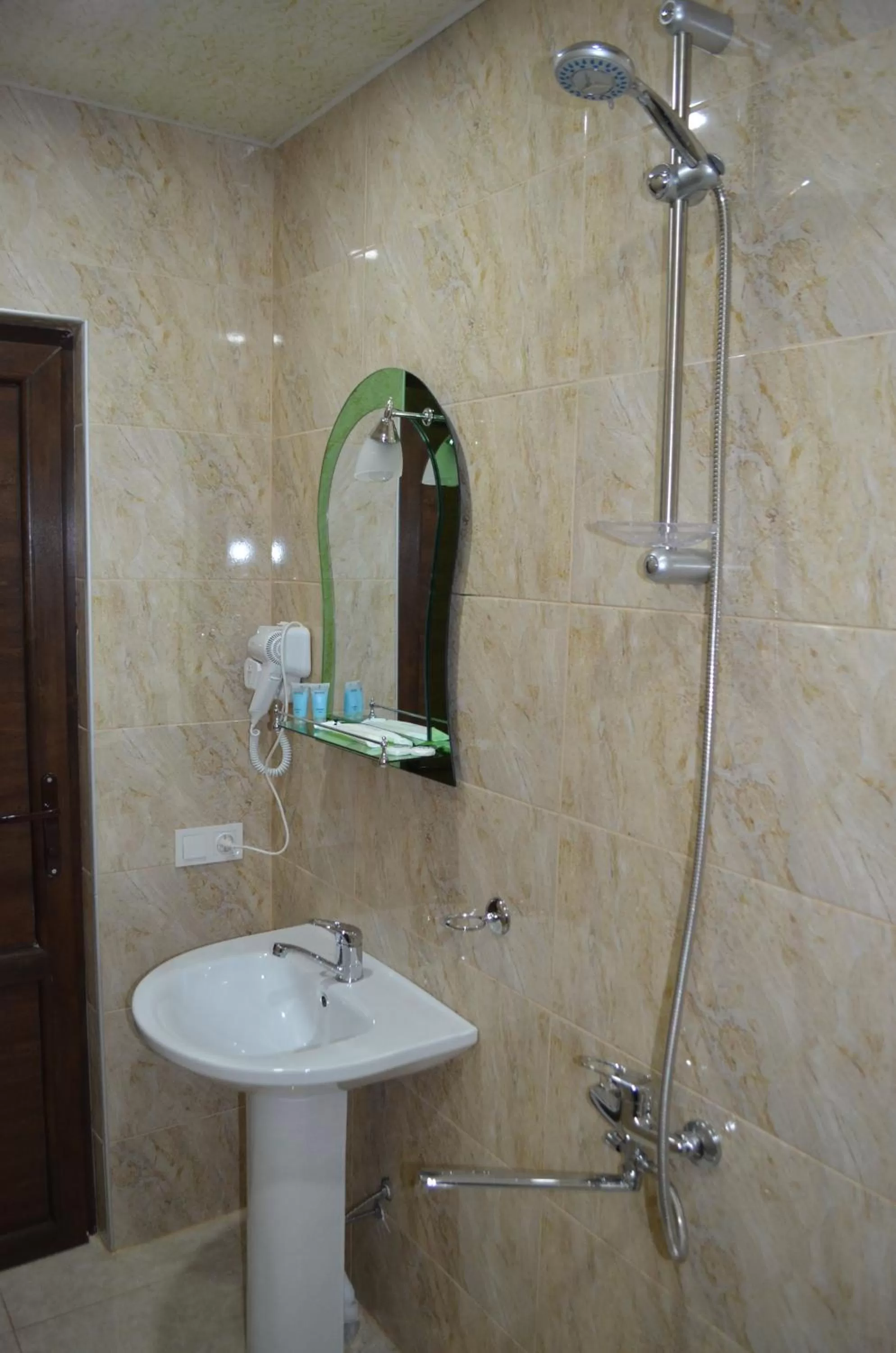 Bathroom in Hotel Svanseti