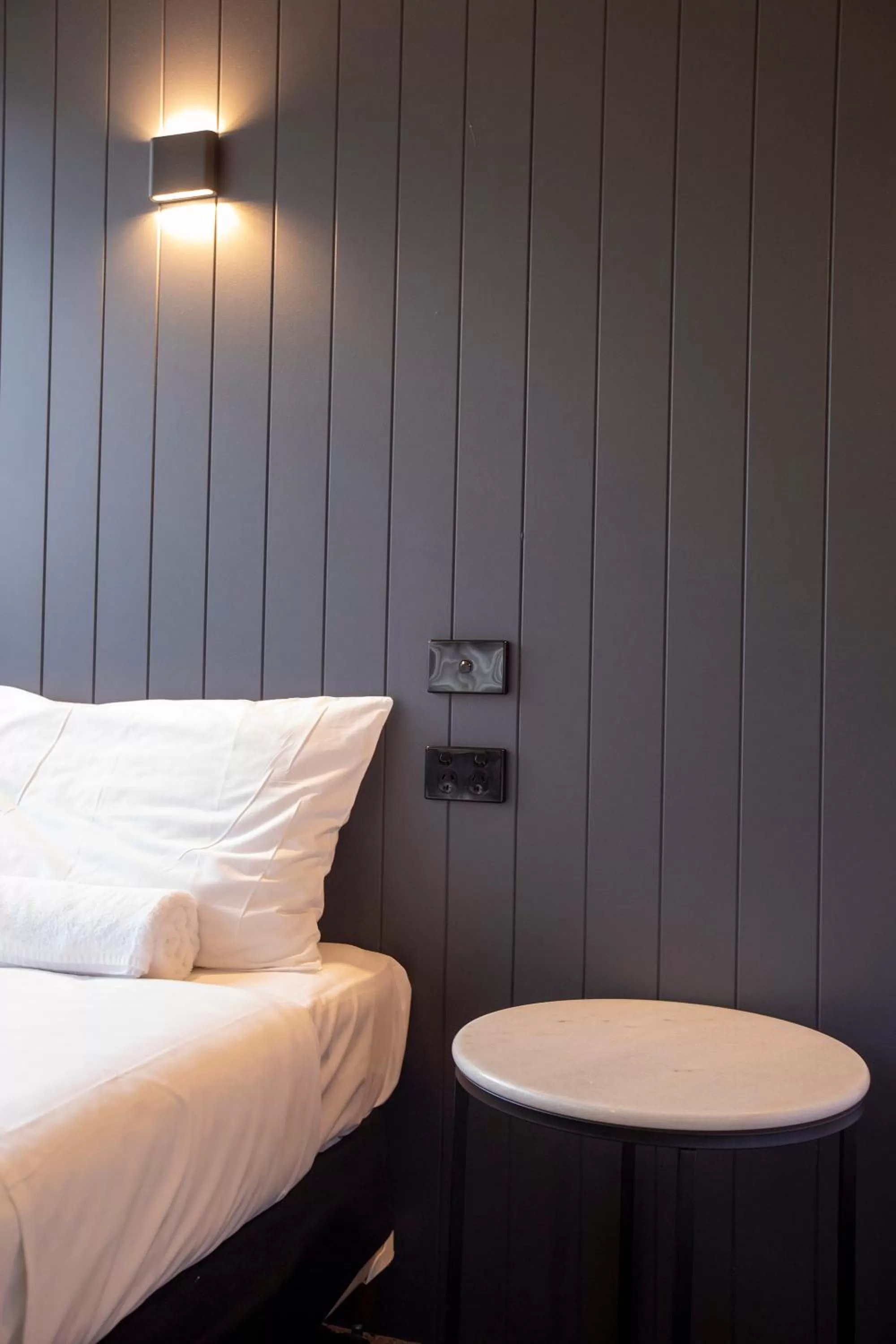 Bed in City Centre Motel Armidale