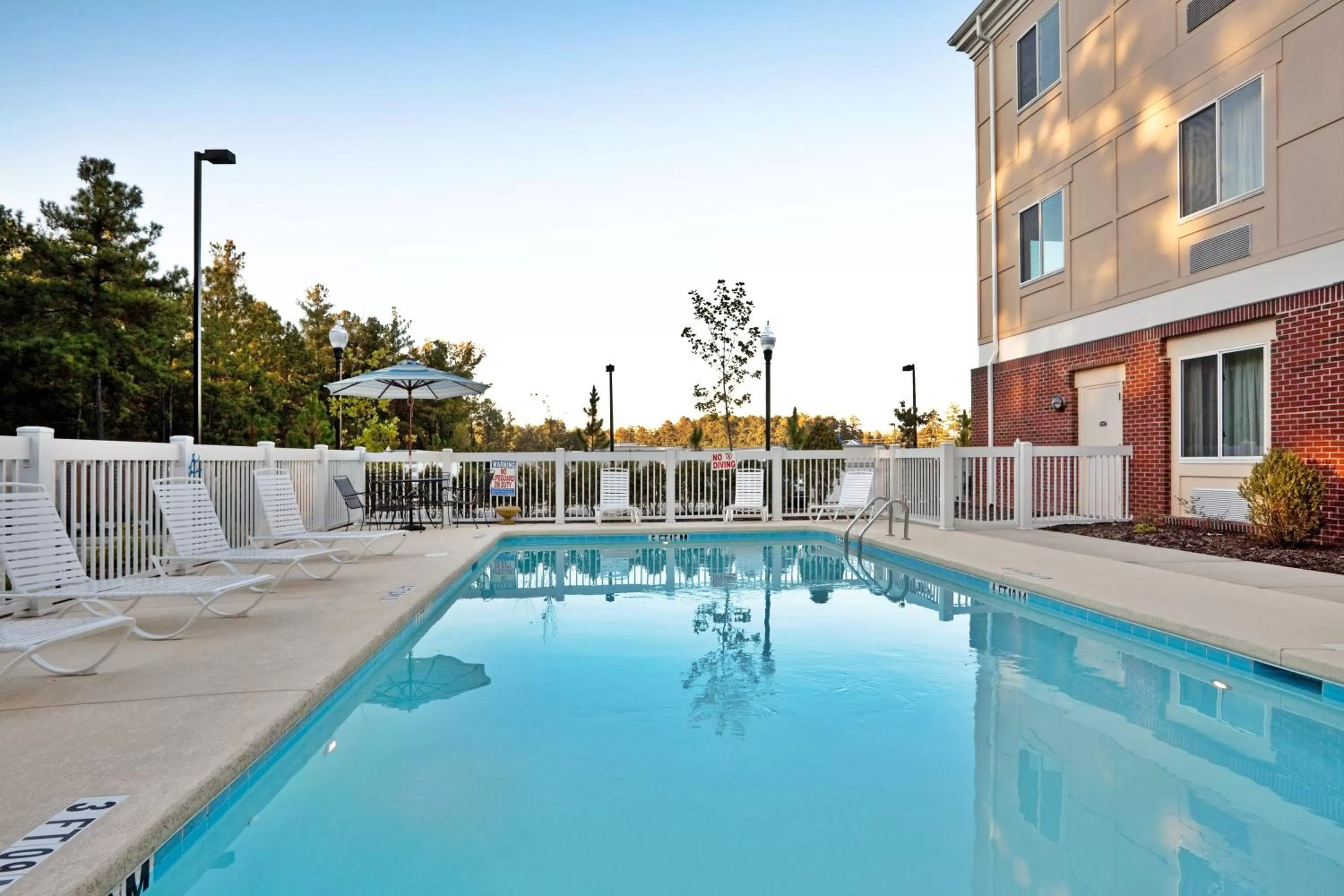 Swimming pool in Holiday Inn Express & Suites Southern Pines-Pinehurst Area by IHG
