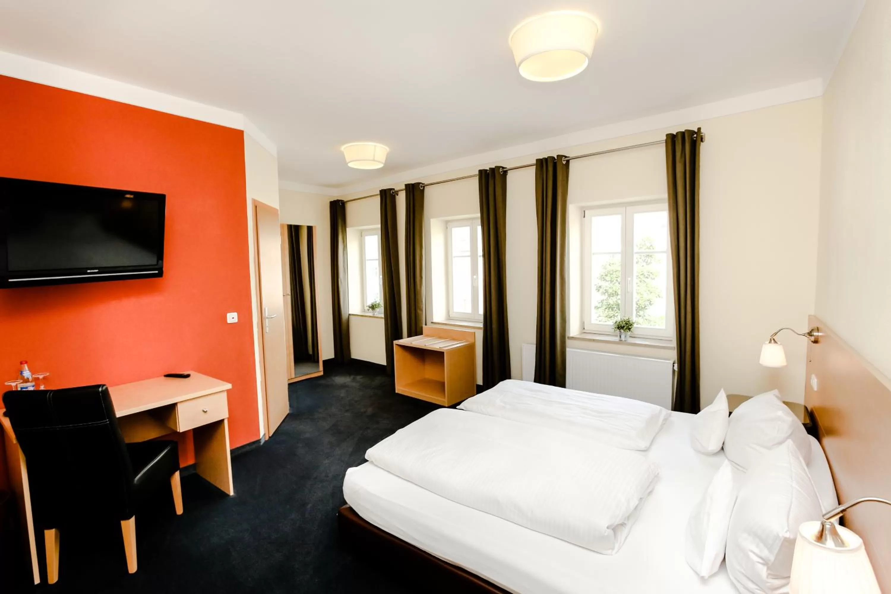 Superior Double Room in Hotel Krone