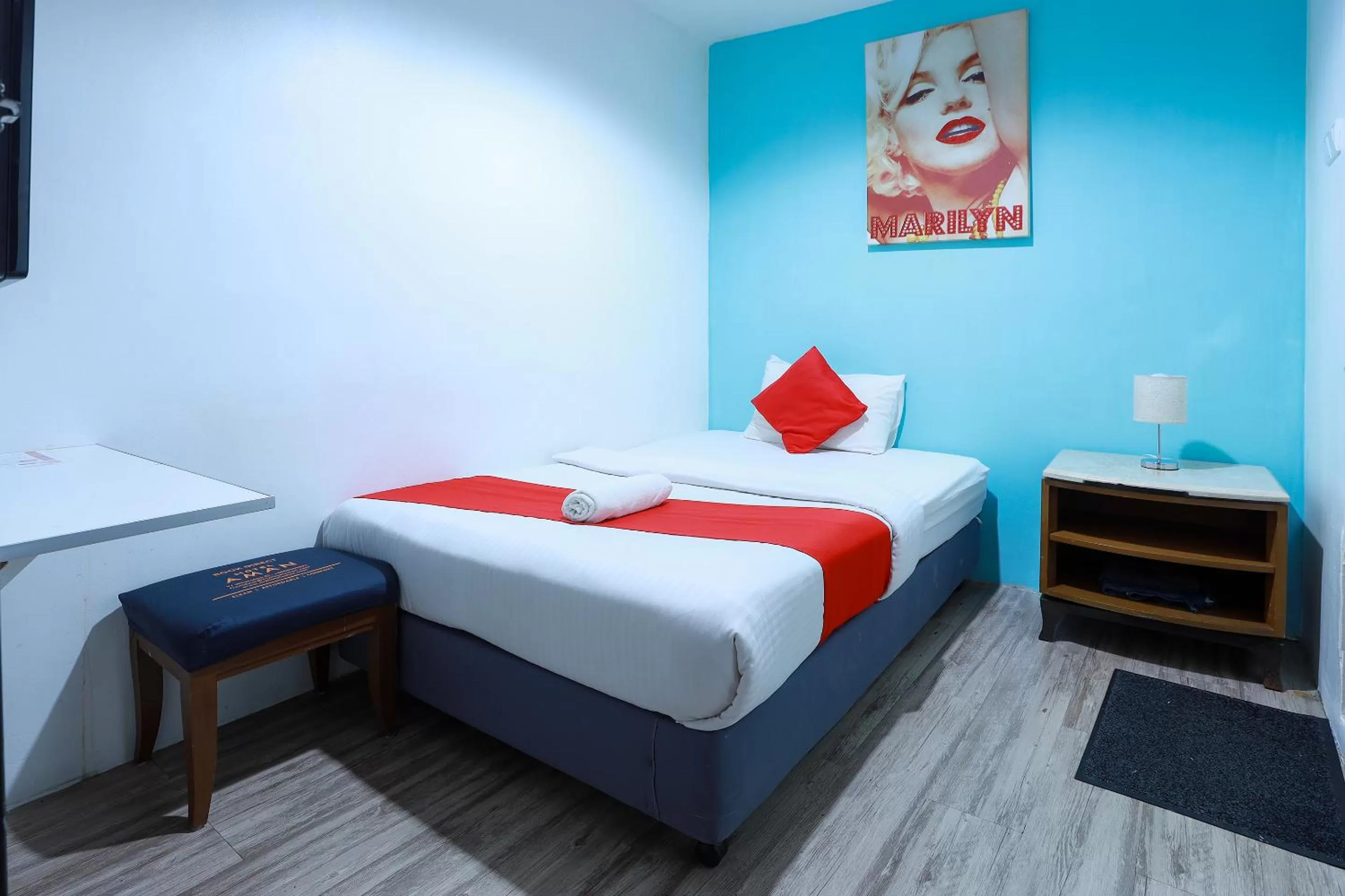 Bedroom, Bed in Hotel Aman- Nilai & KLIA