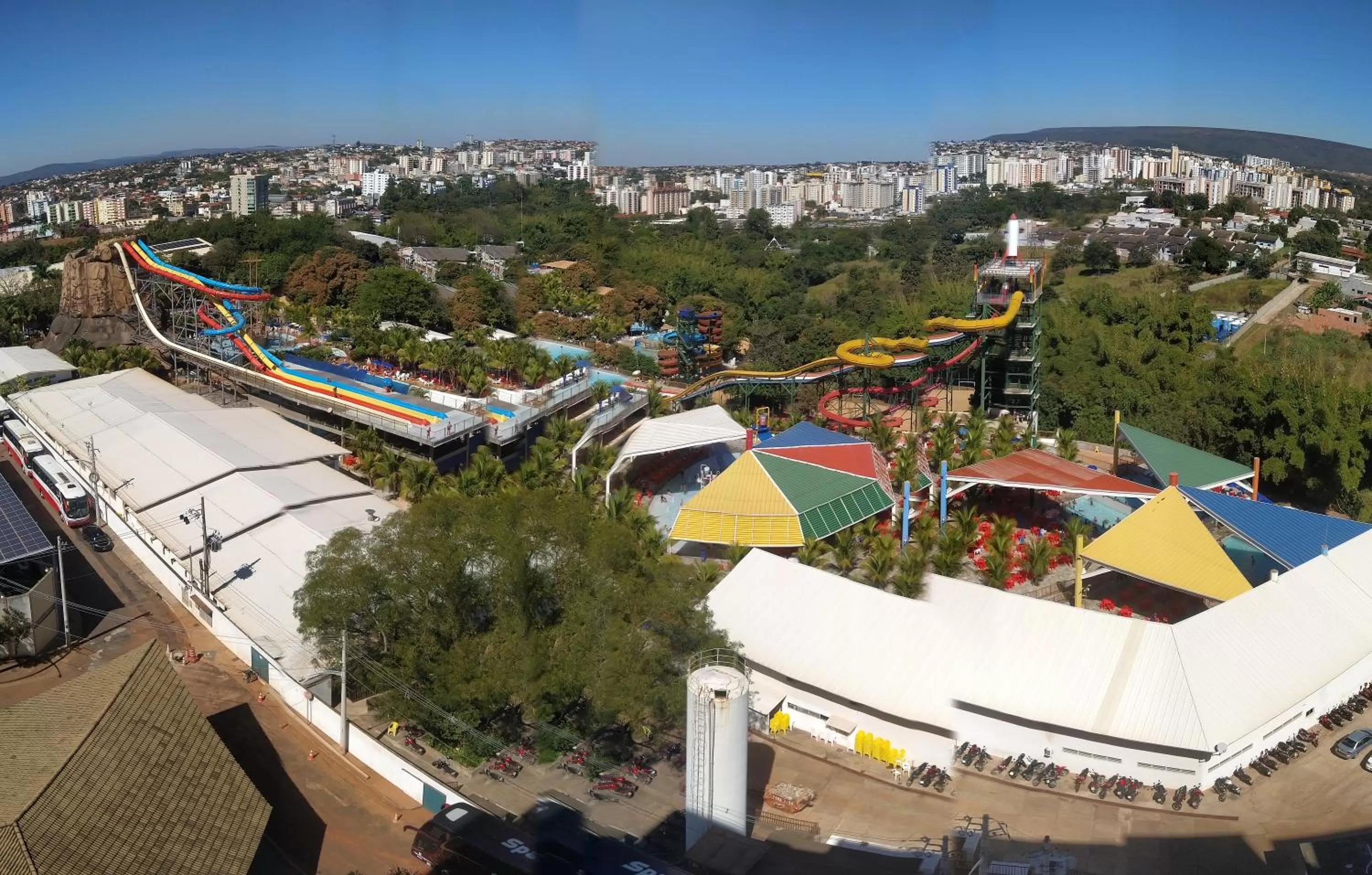 Spazzio Diroma Acqua e Splash Caldas novas, GRATIS PARK