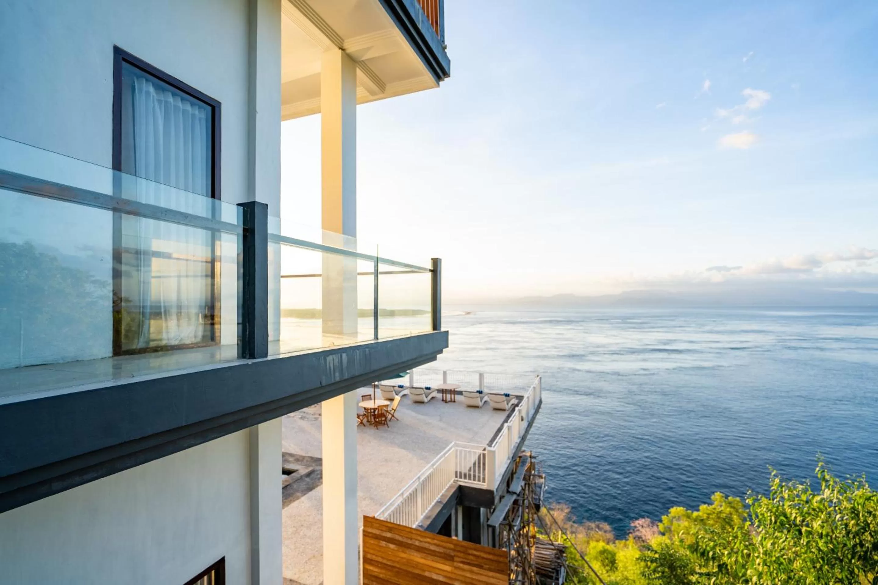 Neighbourhood in Samuh Sunset Nusa Penida by GenuineHost