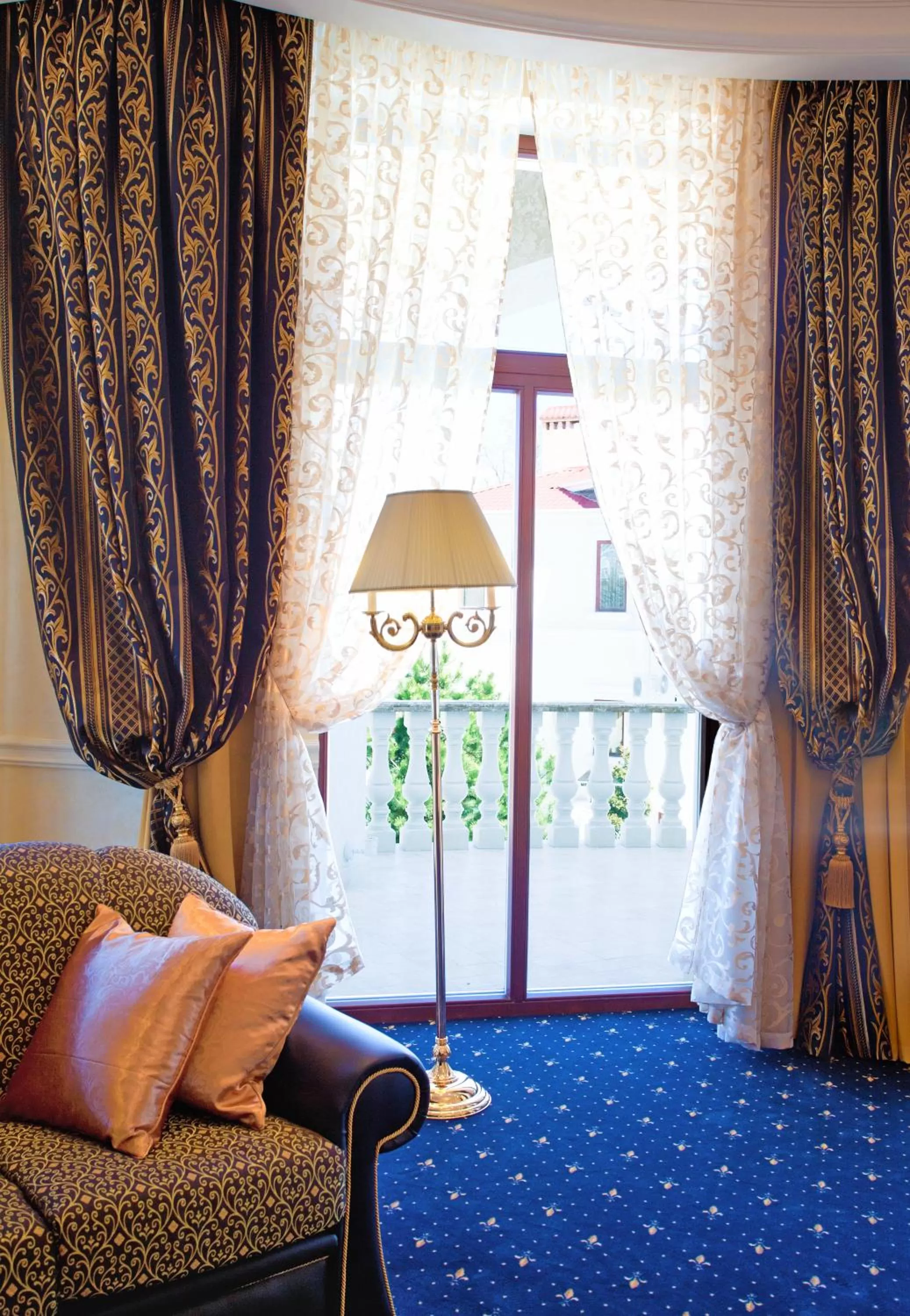 Decorative detail, Seating Area in Villa le Premier Maestro