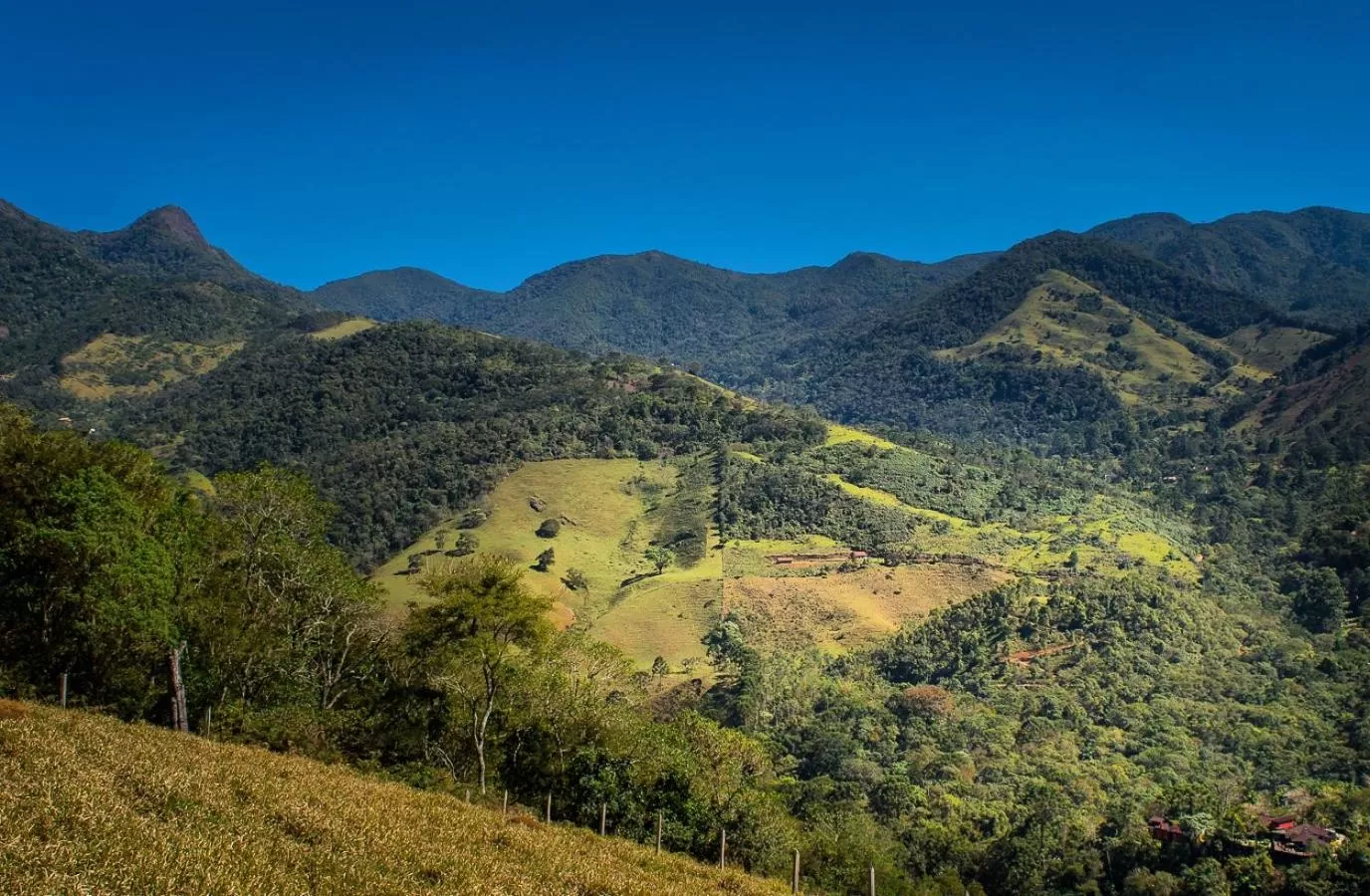 Mountain view, Natural Landscape in Pousada Vila Santa Barbara