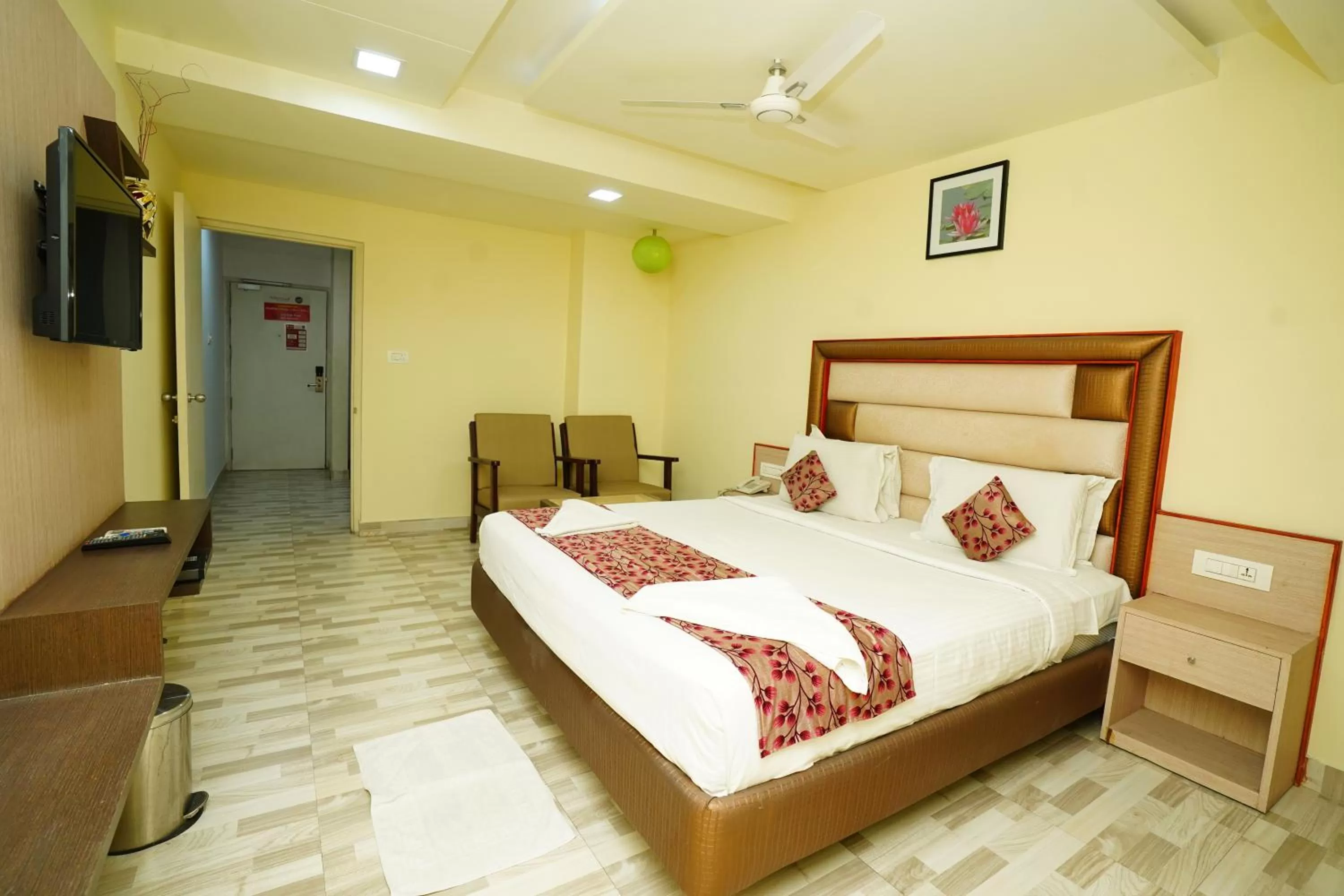 Photo of the whole room, Bed in Hotel SK Riverfront