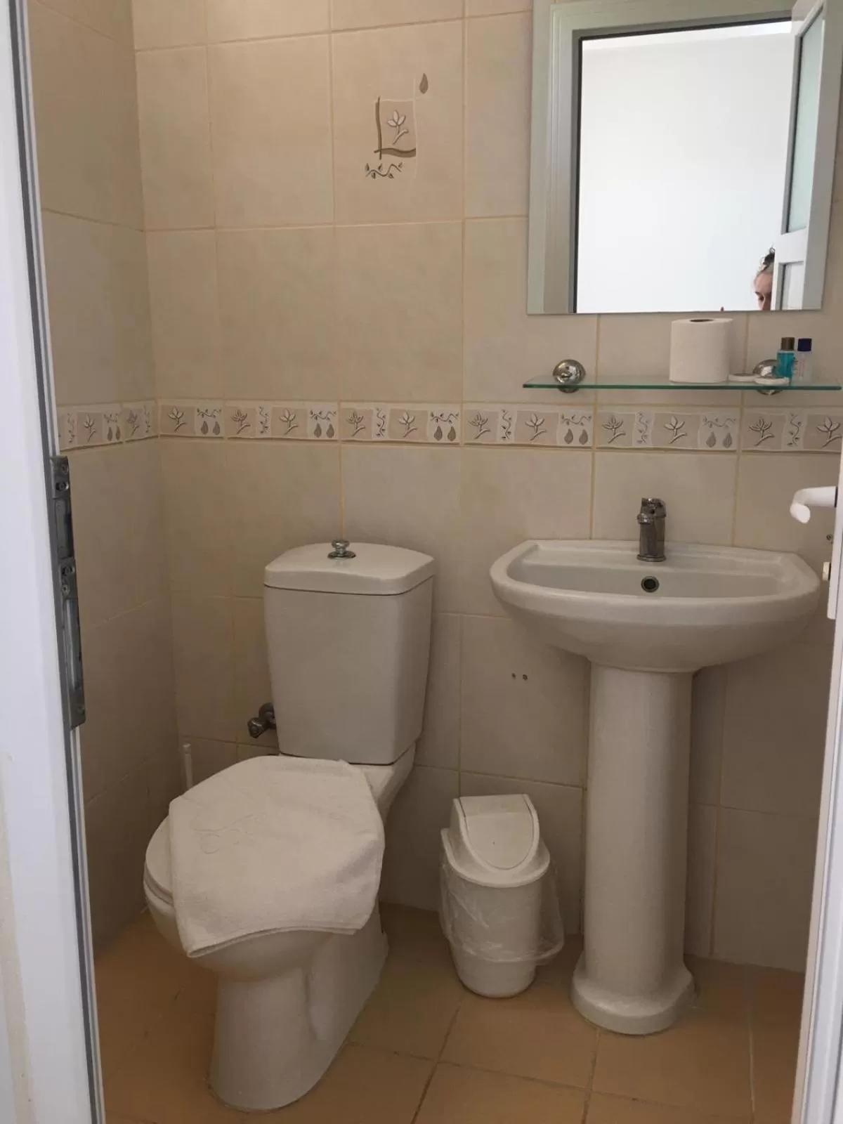 Bathroom in Sunset Apart Otel