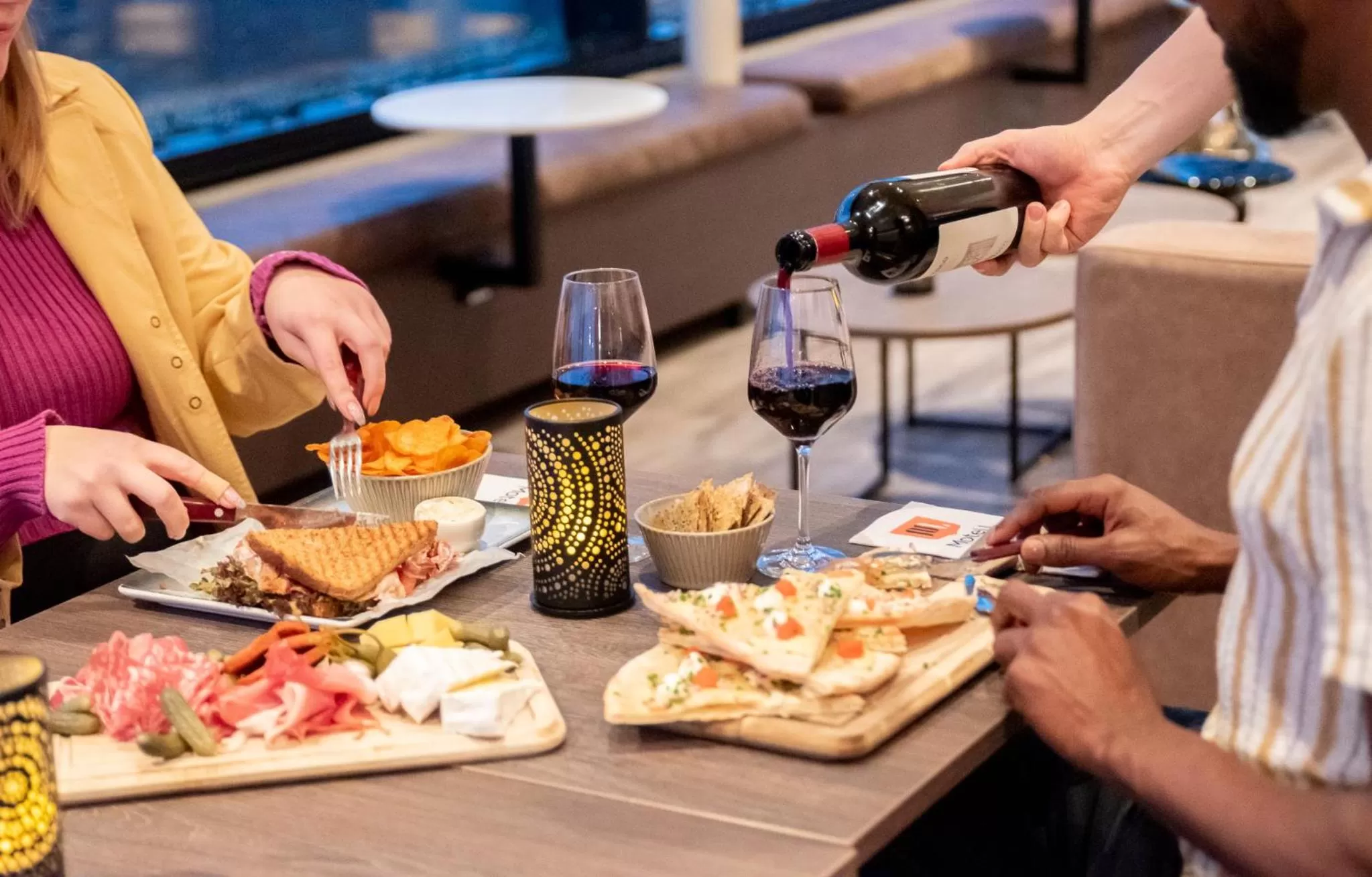 Restaurant/places to eat in Motel L Lund