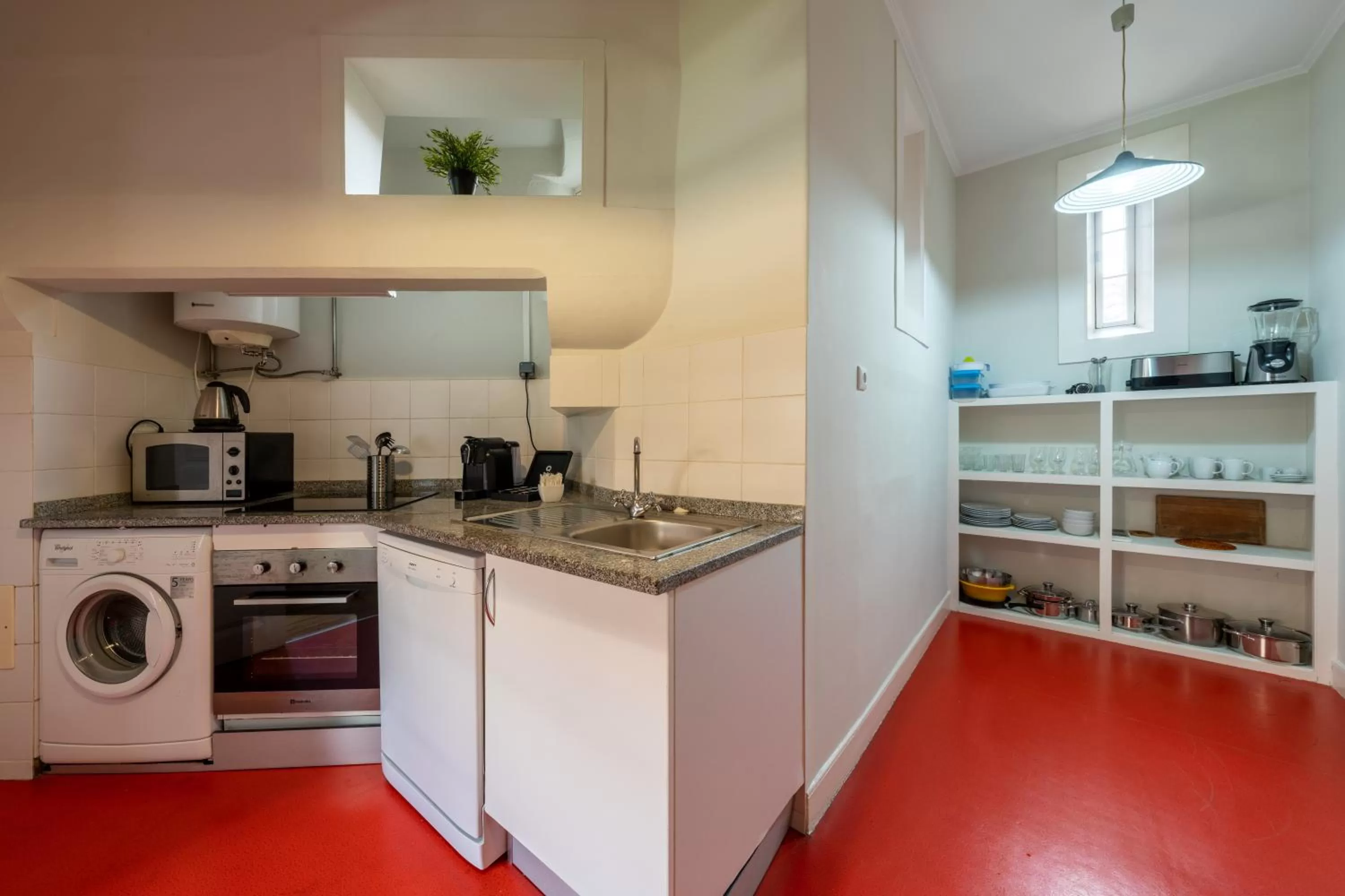 Kitchen or kitchenette in The Wine Lodges by An Island Apart