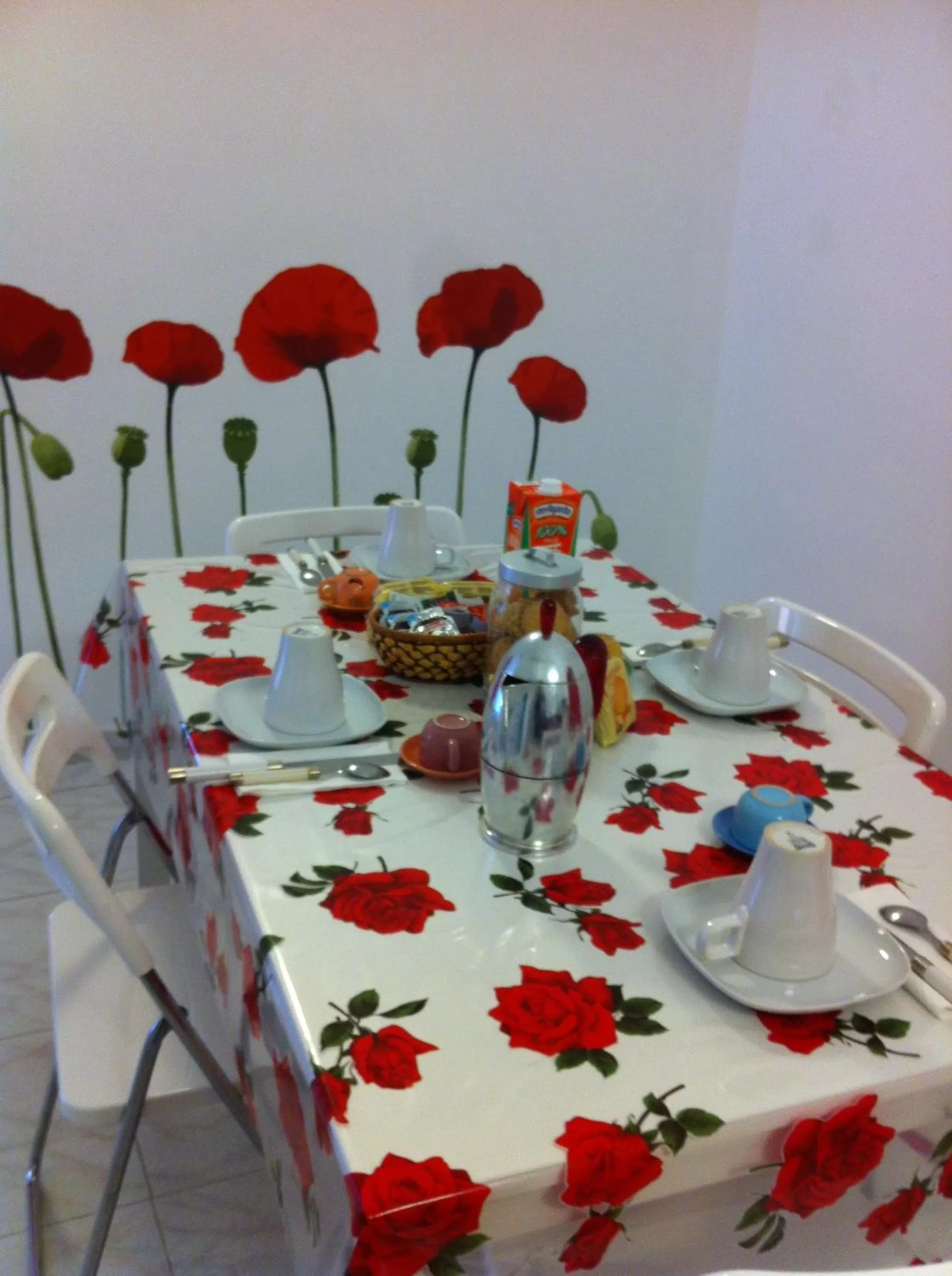 Restaurant/places to eat in La Rosa Blu 2