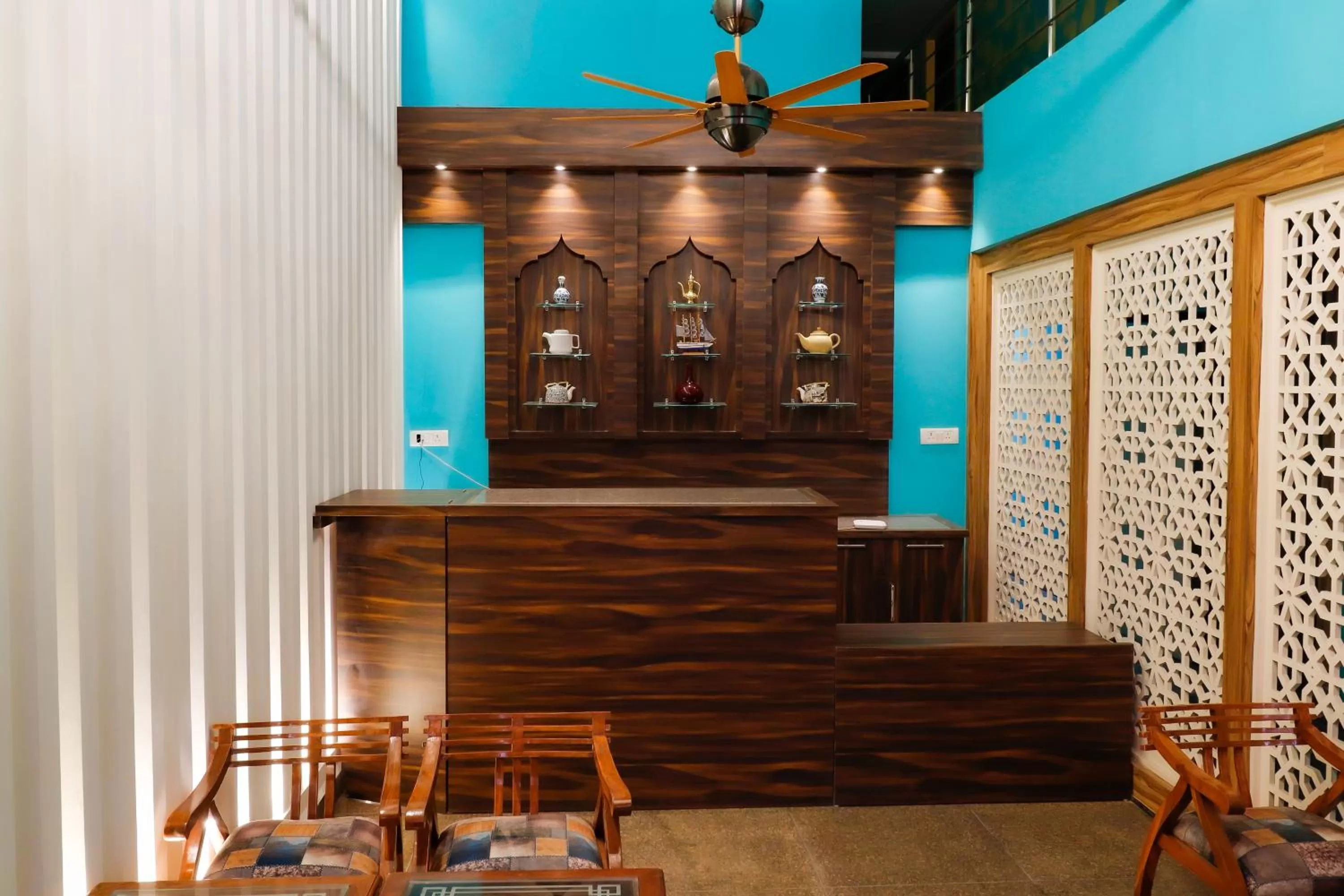 Food and drinks in Miranda Beach Resort