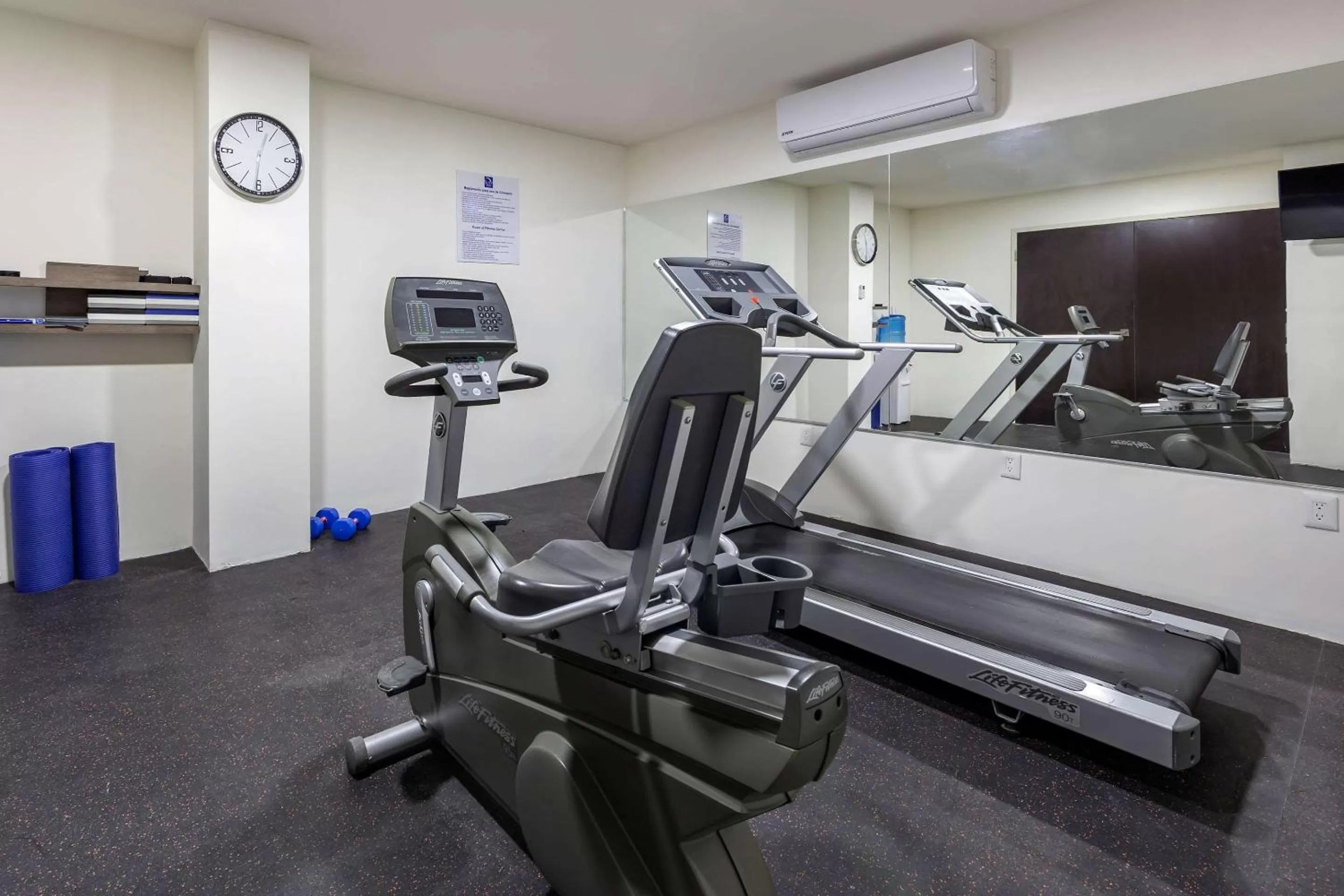 Fitness centre/facilities in Sleep Inn Mexicali