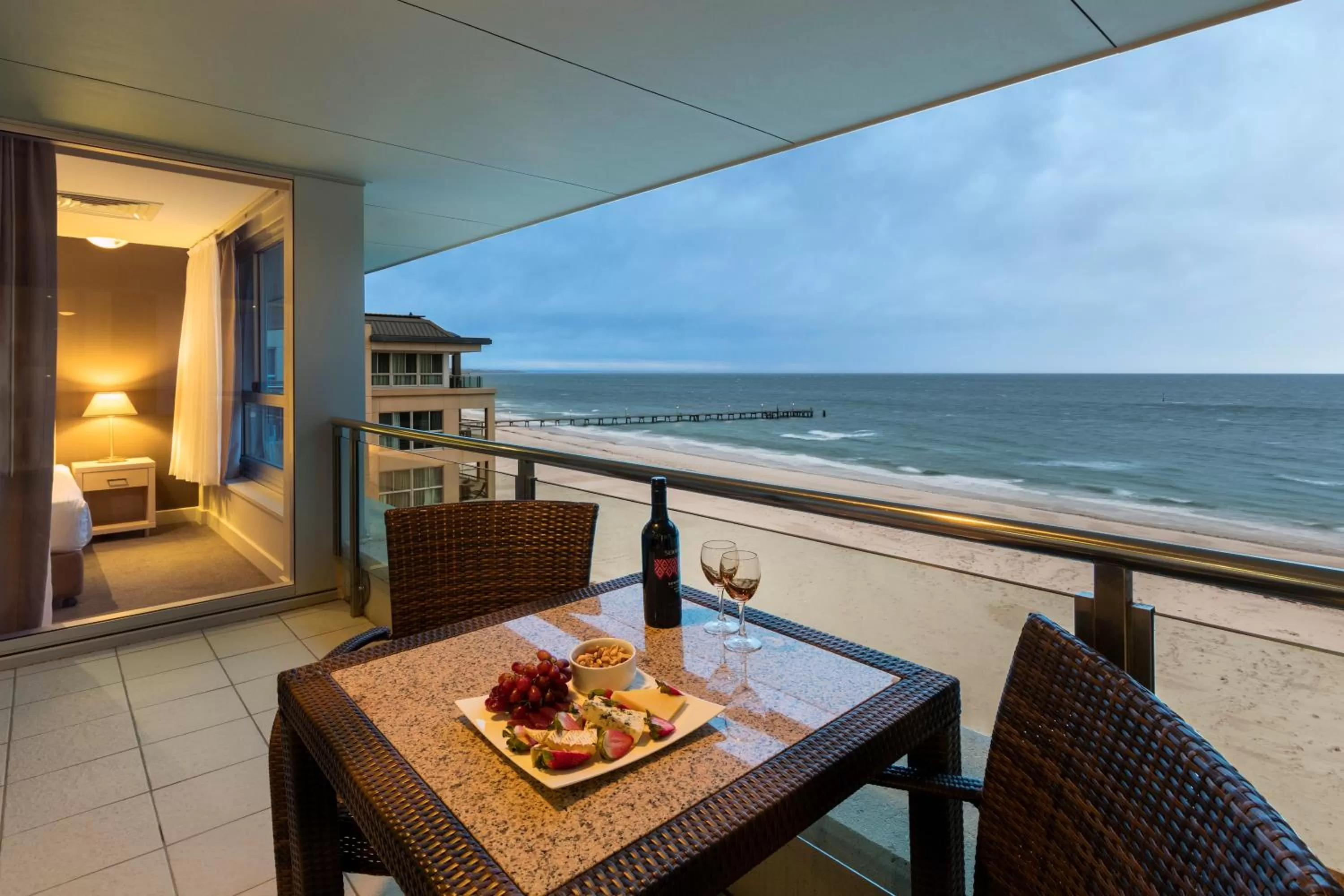 Balcony/Terrace in Oaks Glenelg Plaza Pier Suites