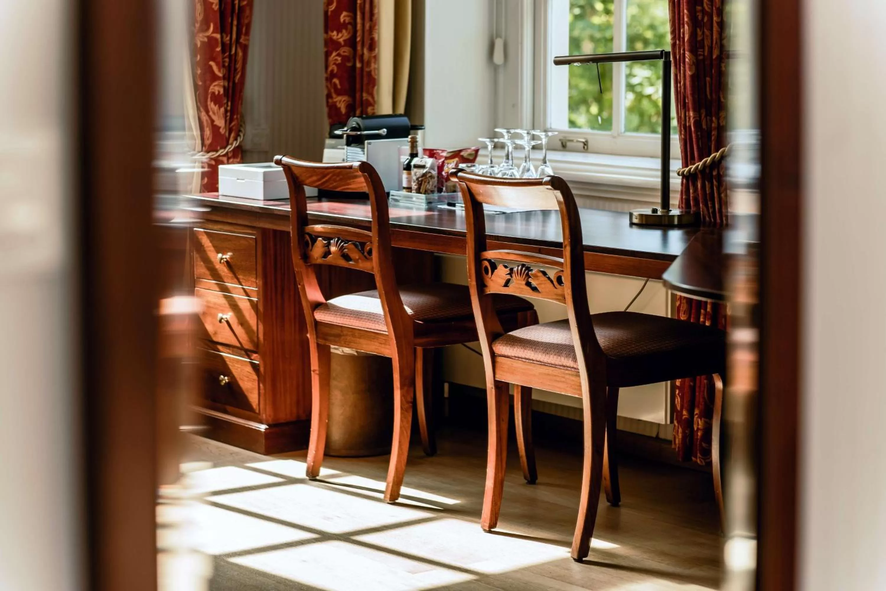 Bedroom in Grand Hotel Karel V