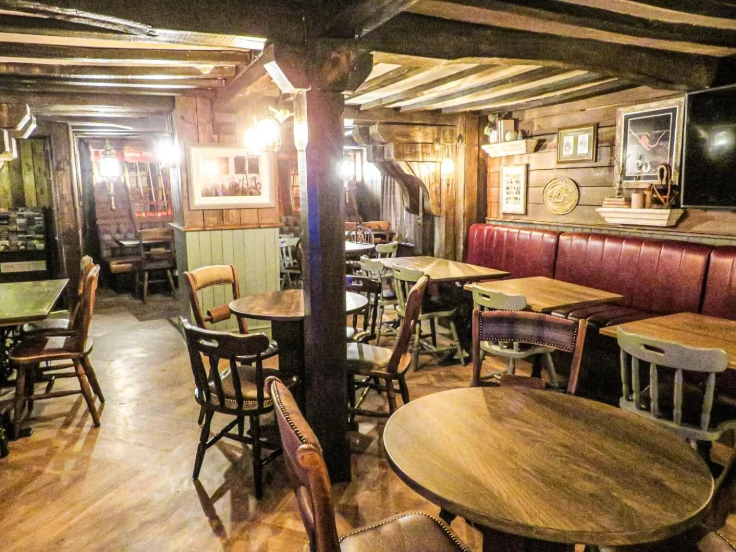 Dining area in The Spice Ship