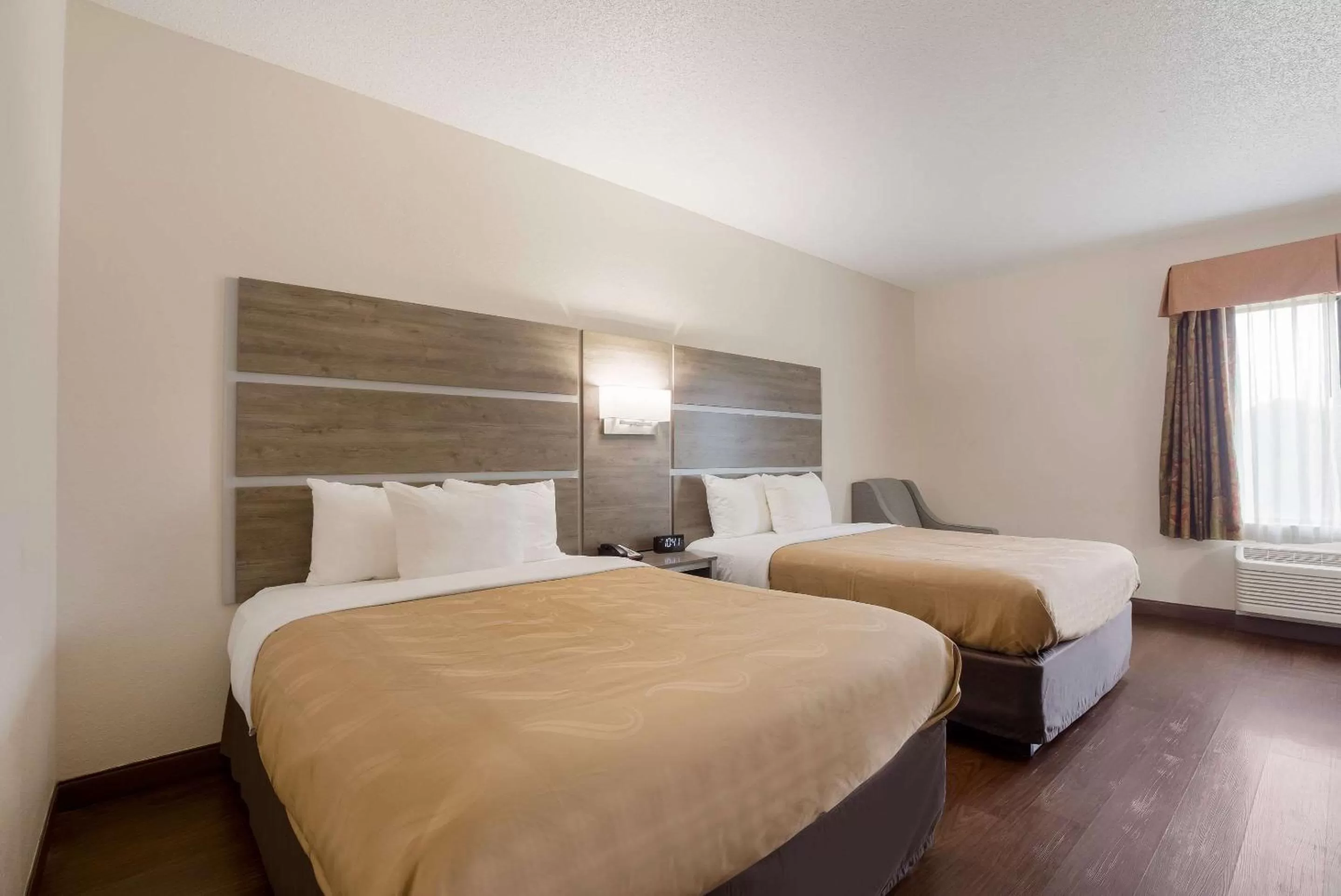 Bedroom, Bed in Quality Inn Thomasville-Northpark