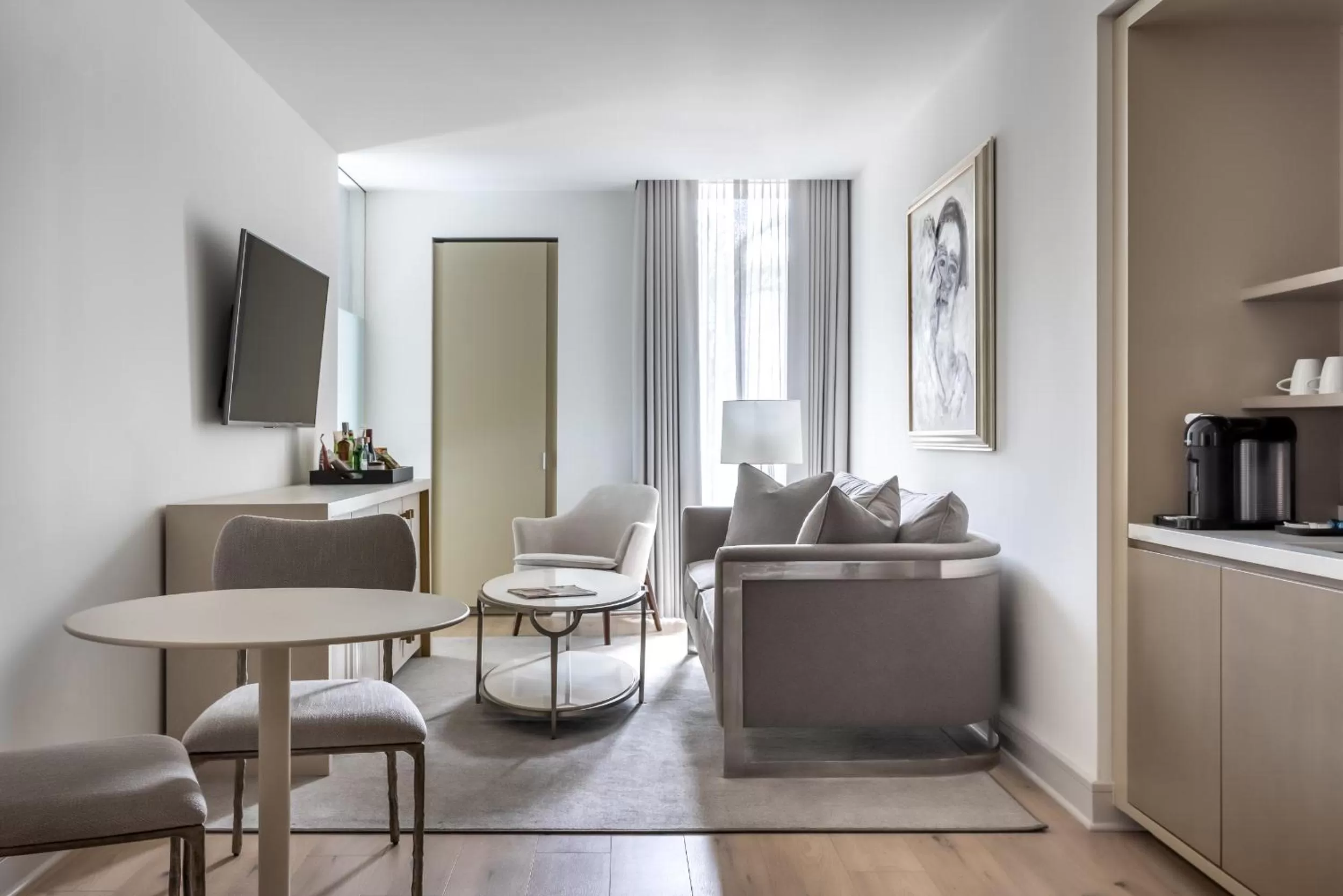 Living room in La Colombe d'Or Hotel