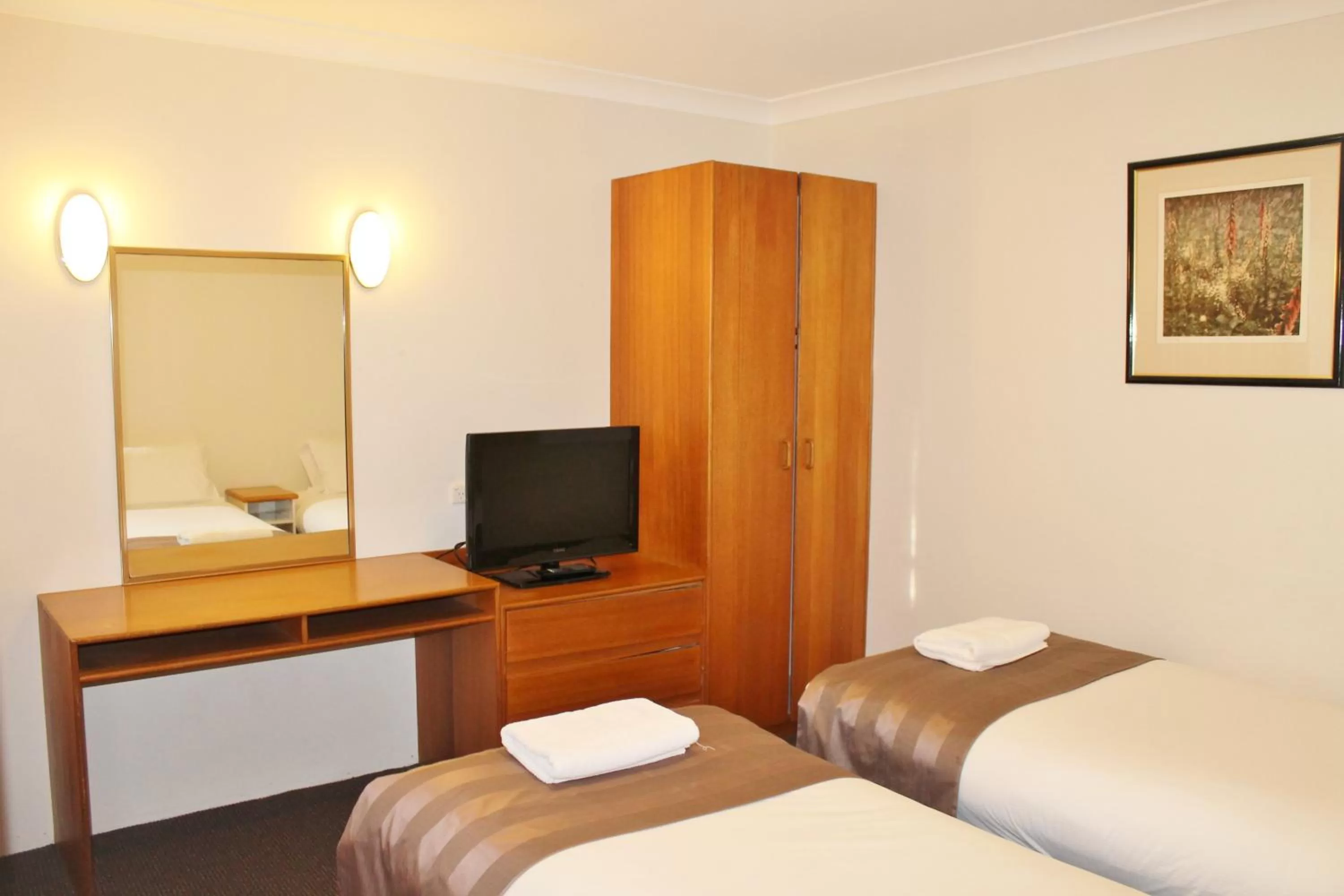 Bedroom, Bed in Quality Inn Dubbo International