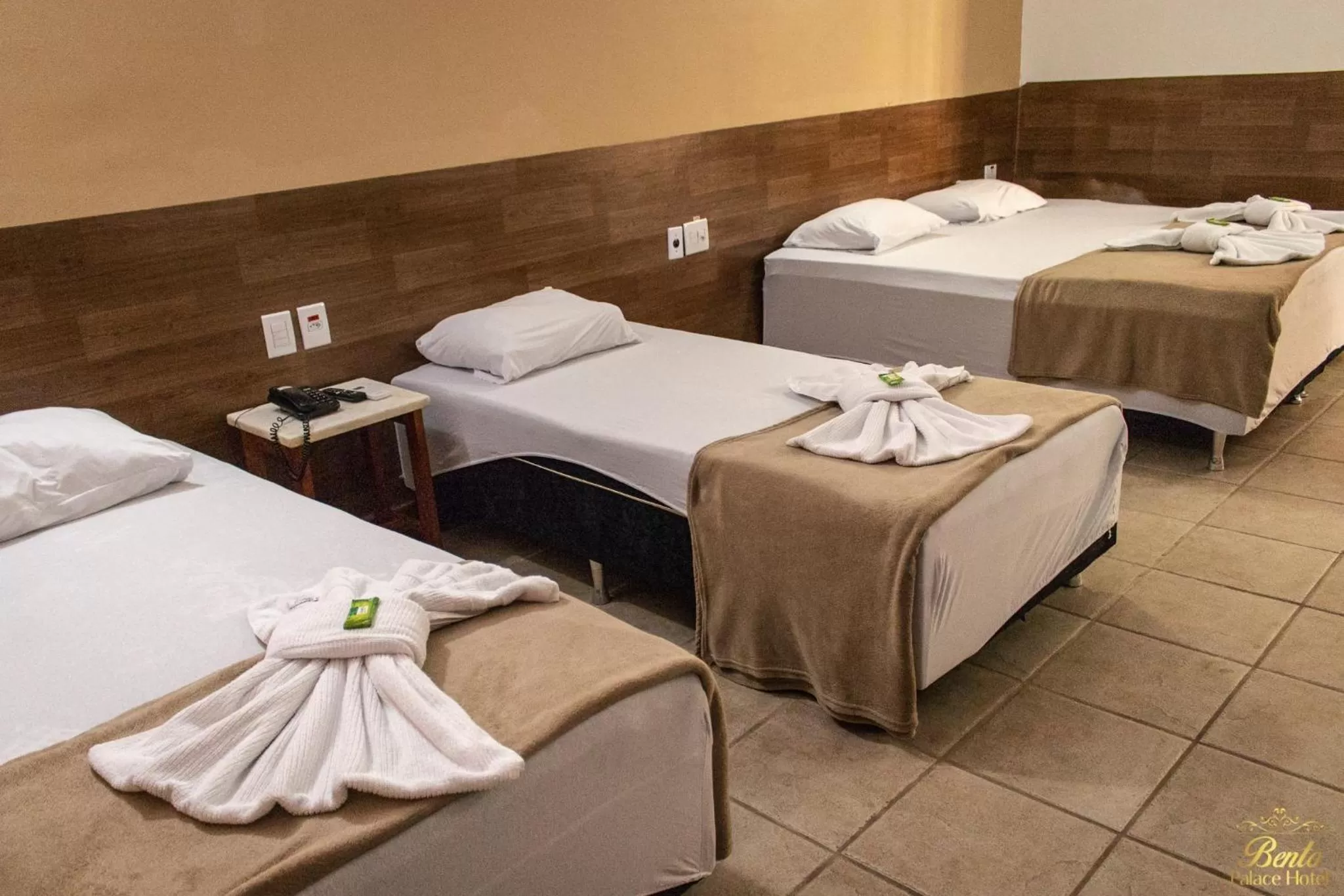 Bed in Bento palace hotel