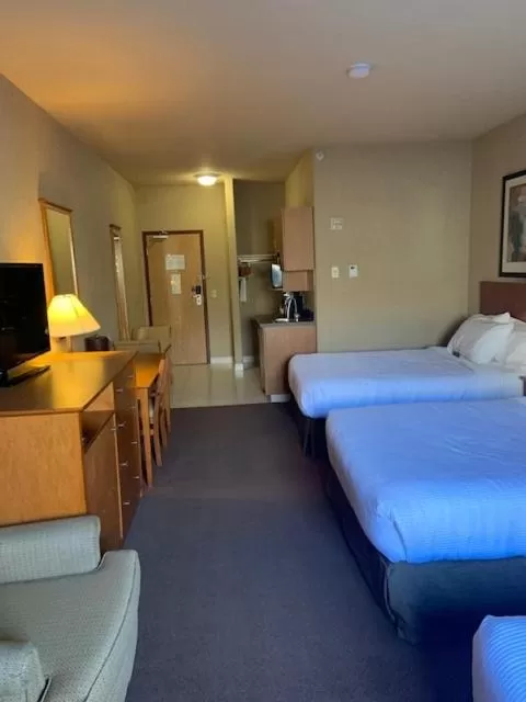 Bed in Clarion Pointe