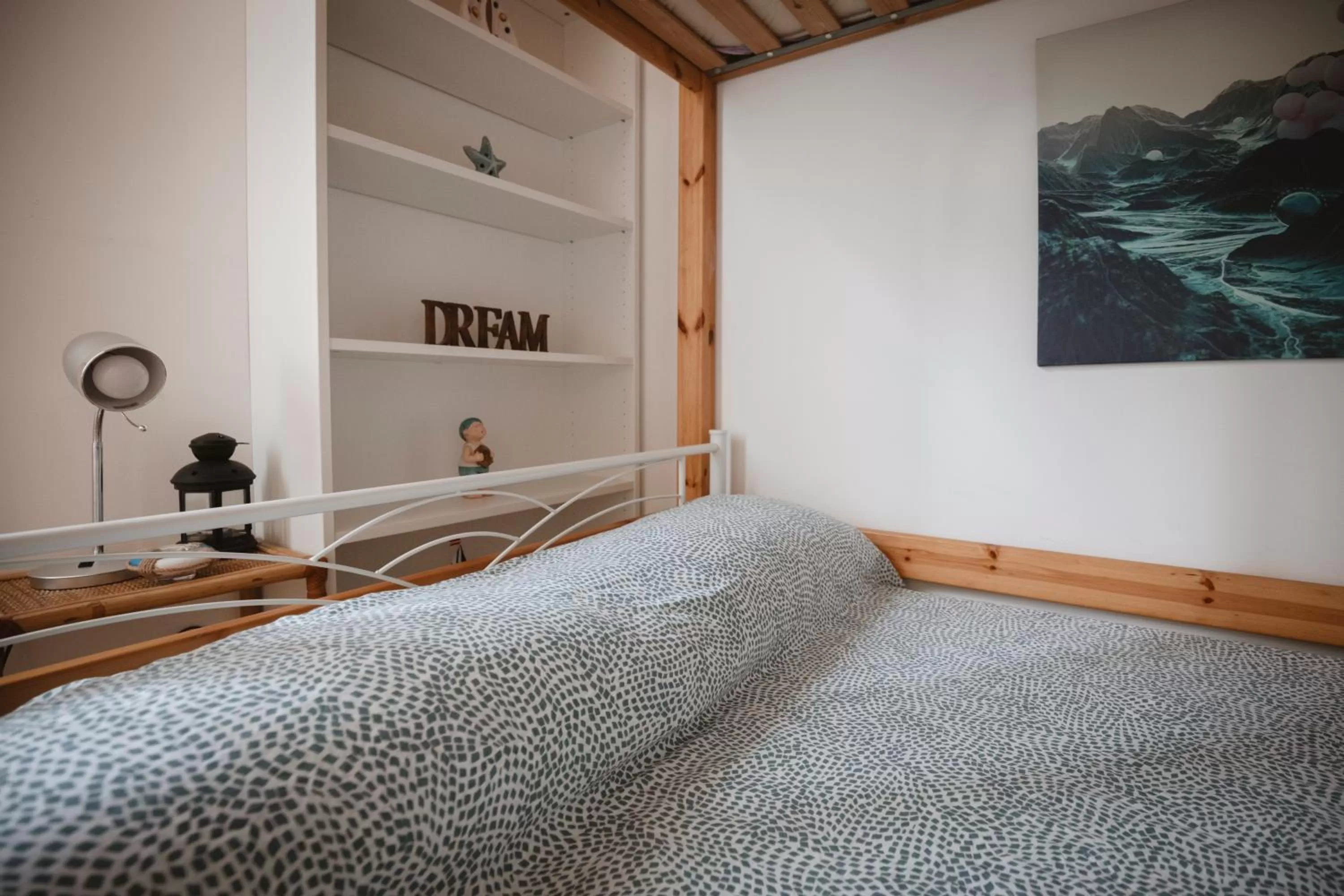 Photo of the whole room, Bed in Villa Valentina Versilia