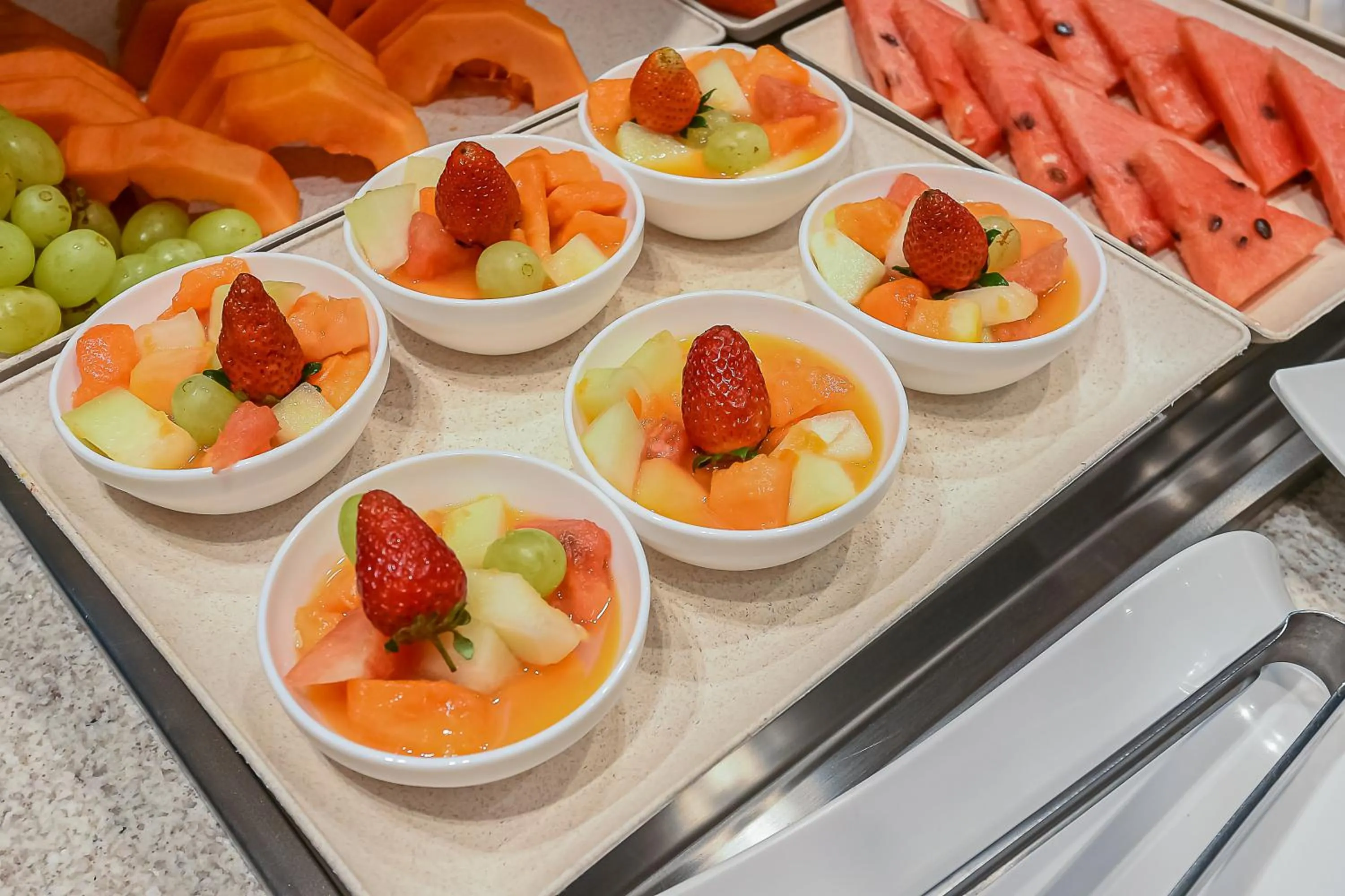 Restaurant/places to eat in ibis budget Santos Gonzaga