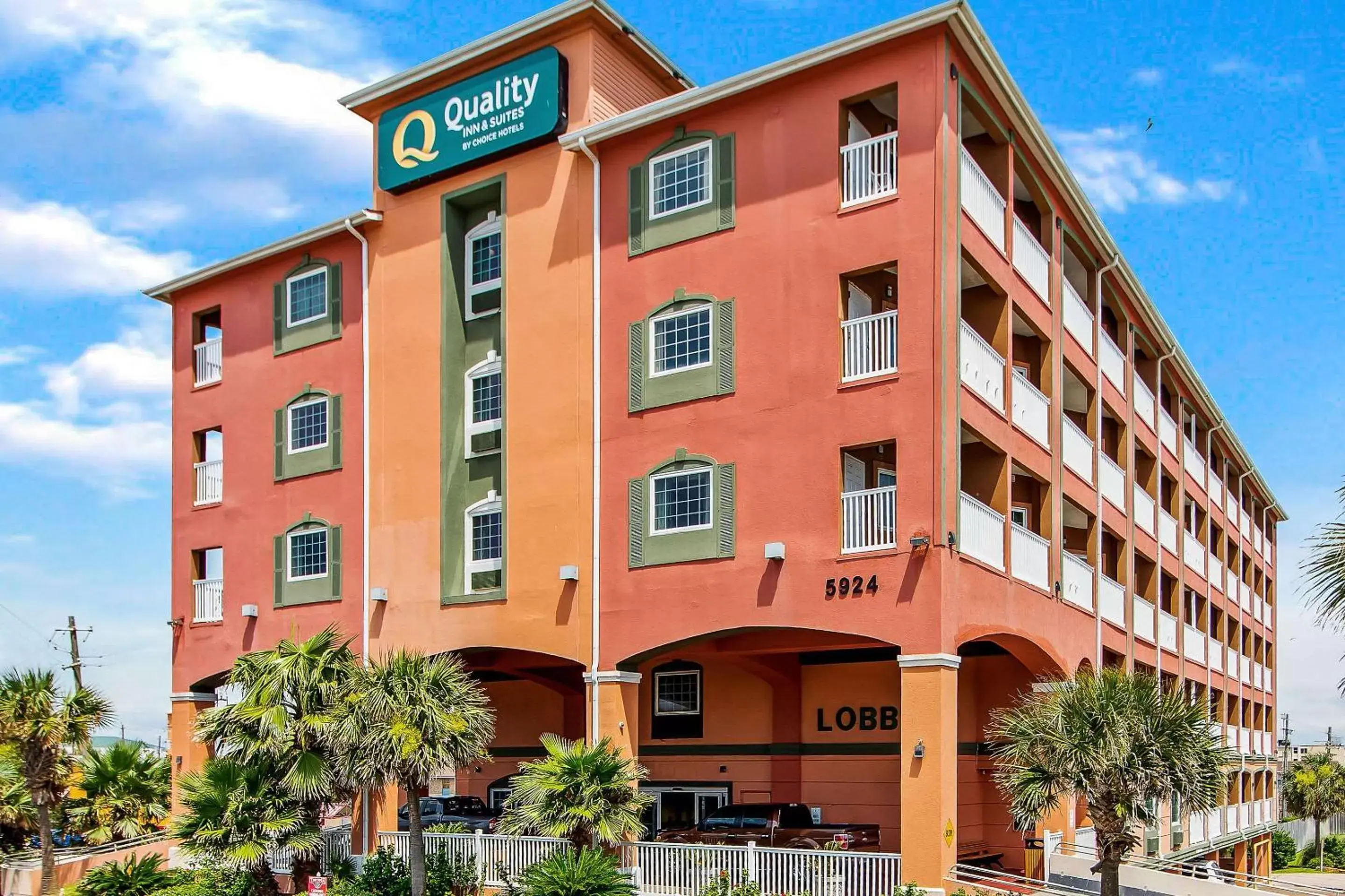 Quality Inn & Suites Galveston - Beachfront Quality Inn & Suites Galveston - Beachfront