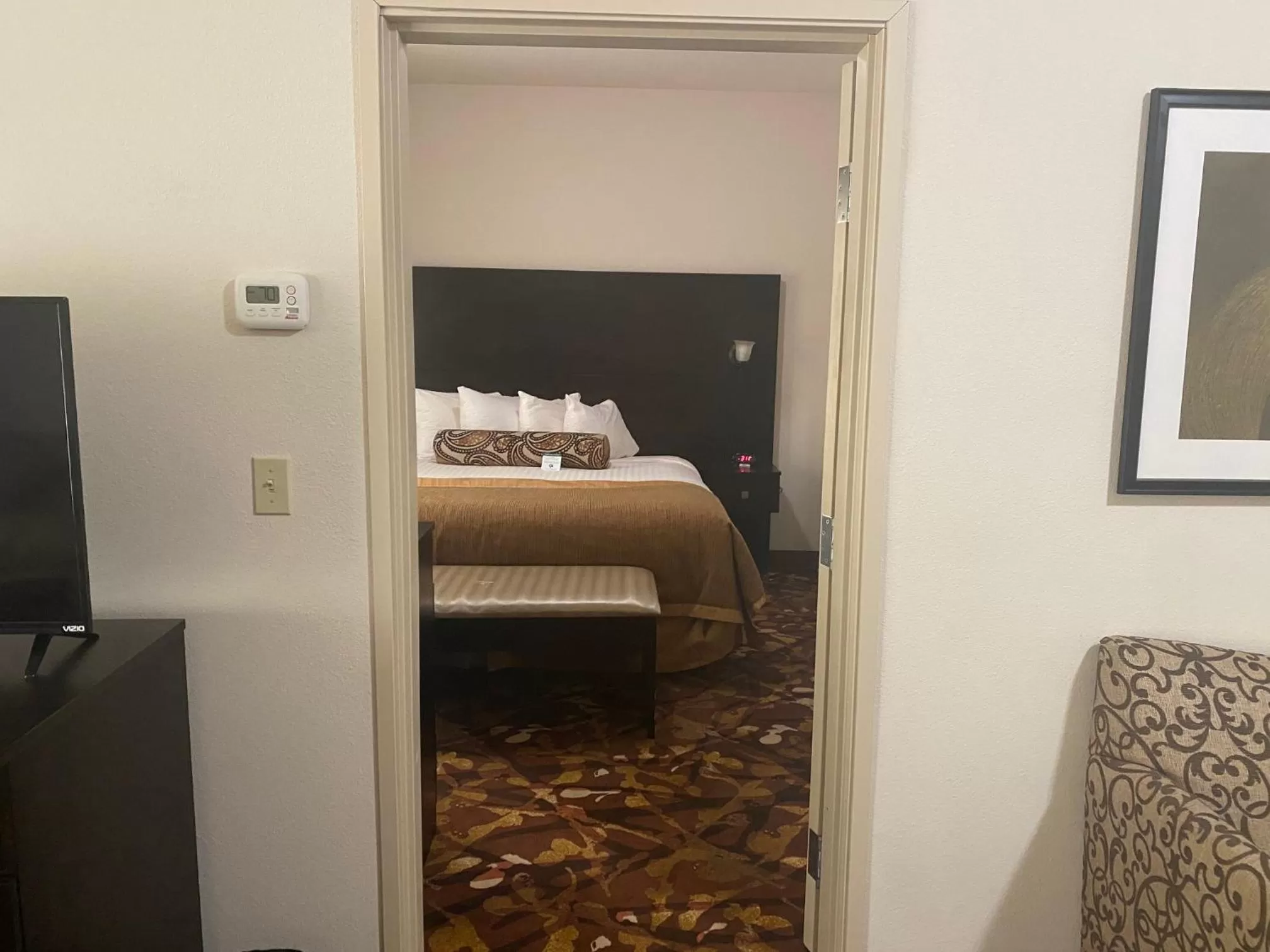 Bedroom, Bed in Baymont by Wyndham Hobbs