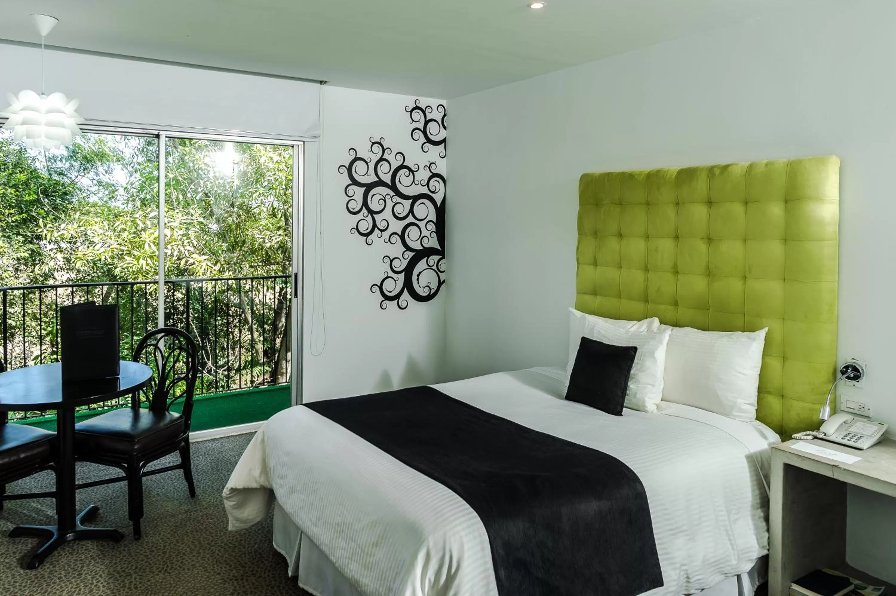 Bed in Riande Aeropuerto Hotel Casino