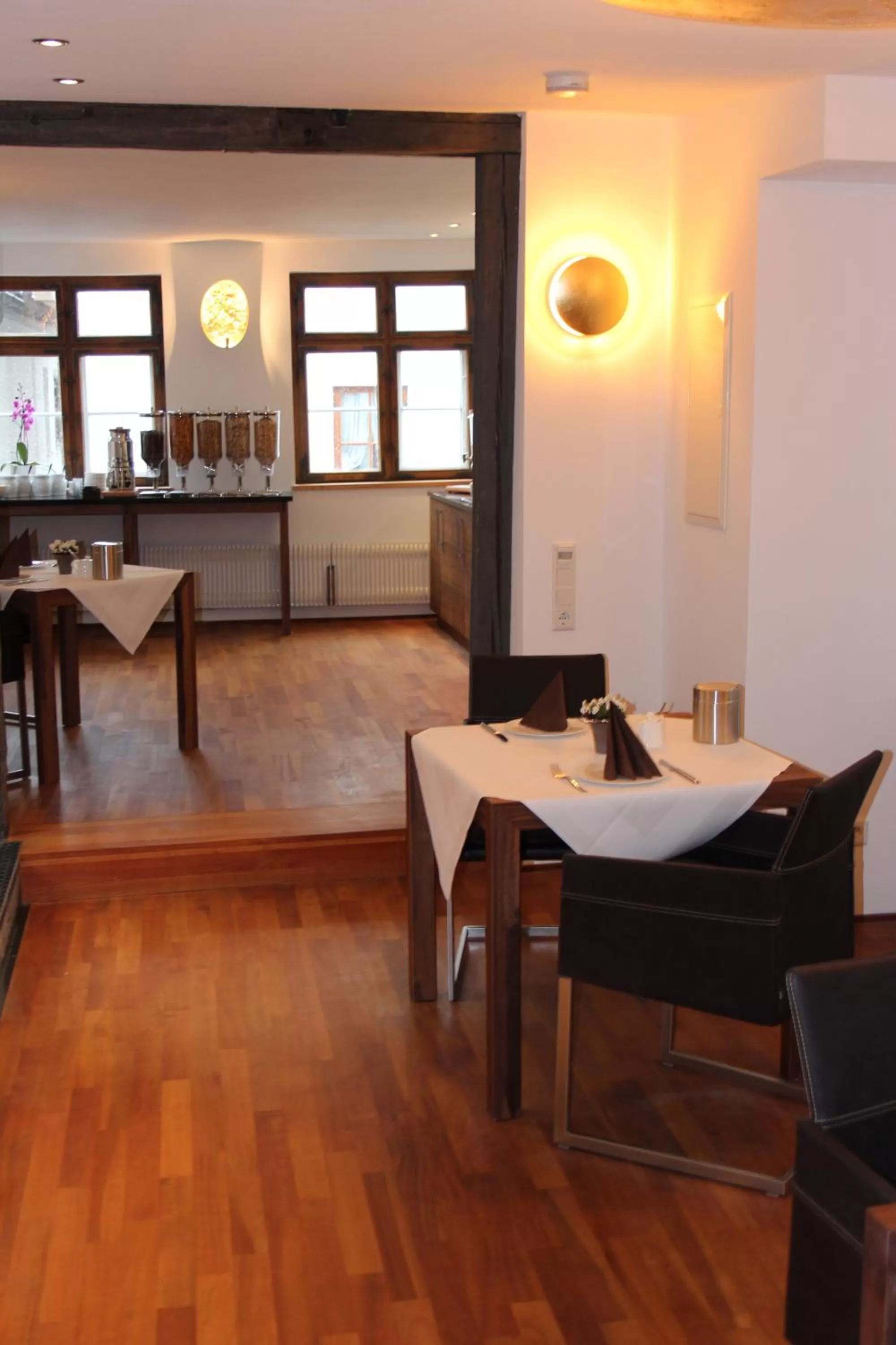 Restaurant/places to eat in Hotel Schmales Haus