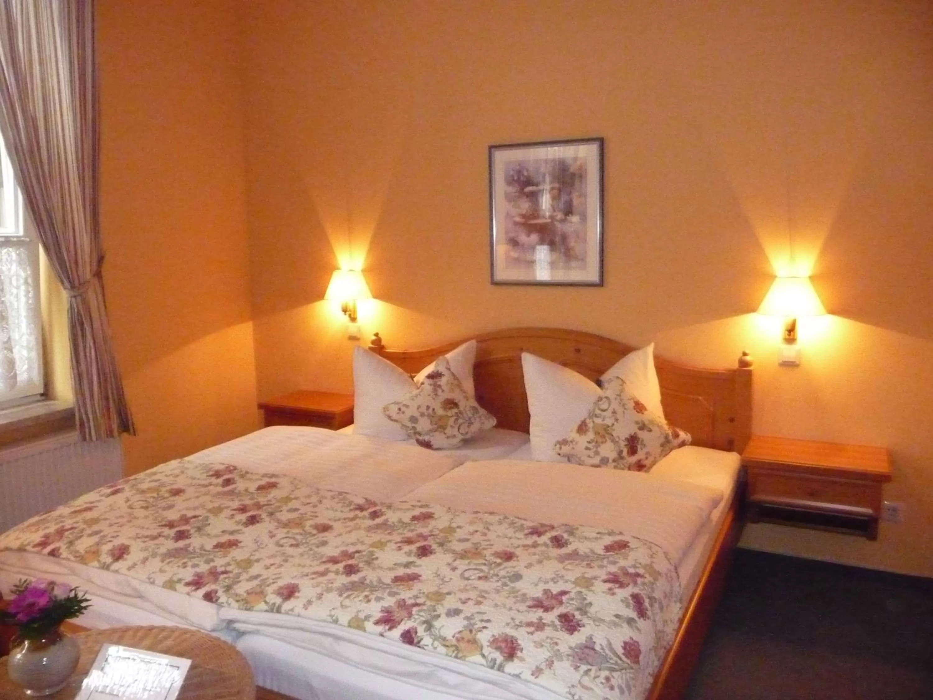 Photo of the whole room, Bed in Hotel Am Grudenberg