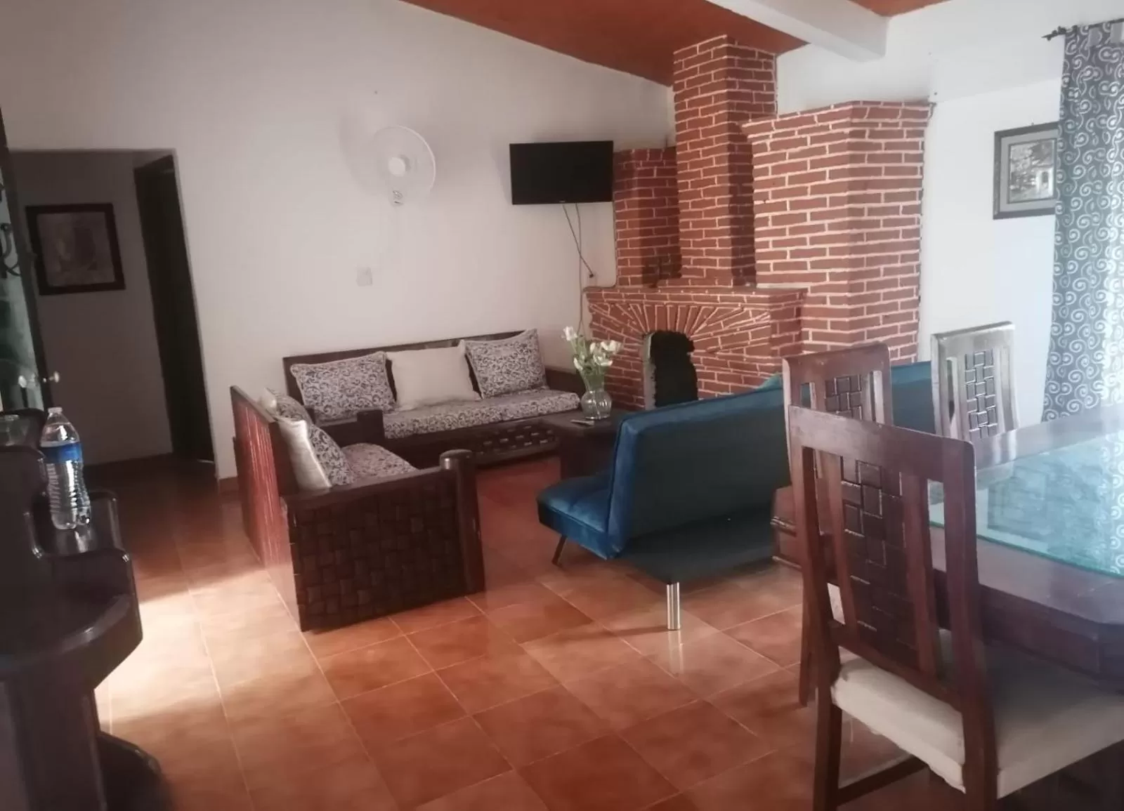 Living room in LU'UM Master Suites