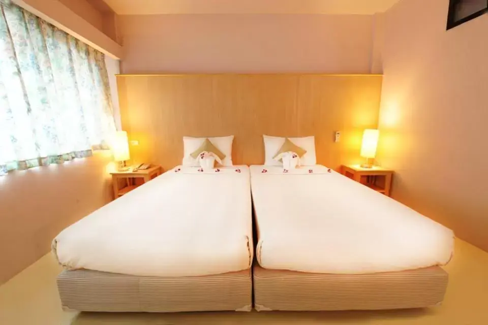 Deluxe Twin Room in S2S Queen Trang Hotel Deluxe Twin Room in S2S Queen Trang Hotel