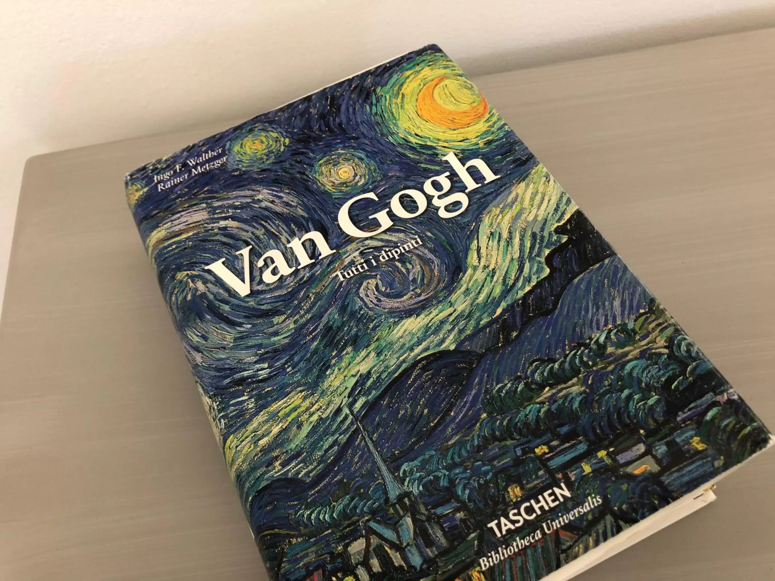 Decorative detail in RarityArt GuestHouse