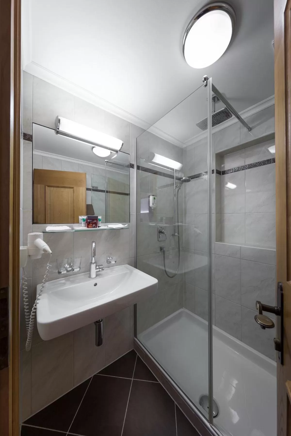 Photo of the whole room in Hotel Tirolerhof 4 Sterne Superior